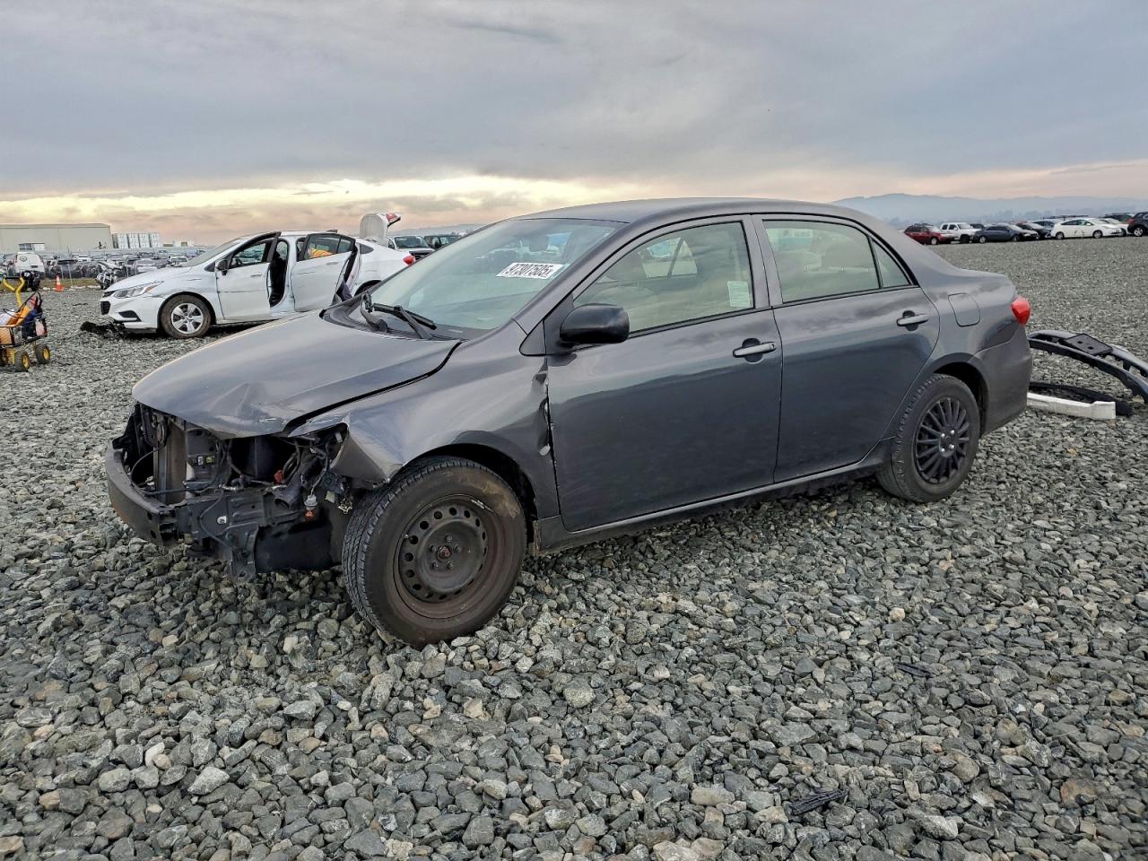 2011 TOYOTA COROLLA