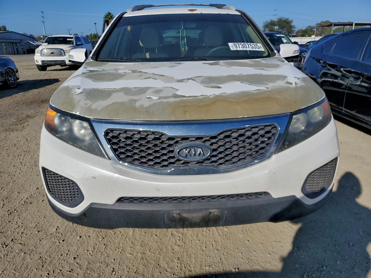 2013 KIA SORENTO LX photo 13