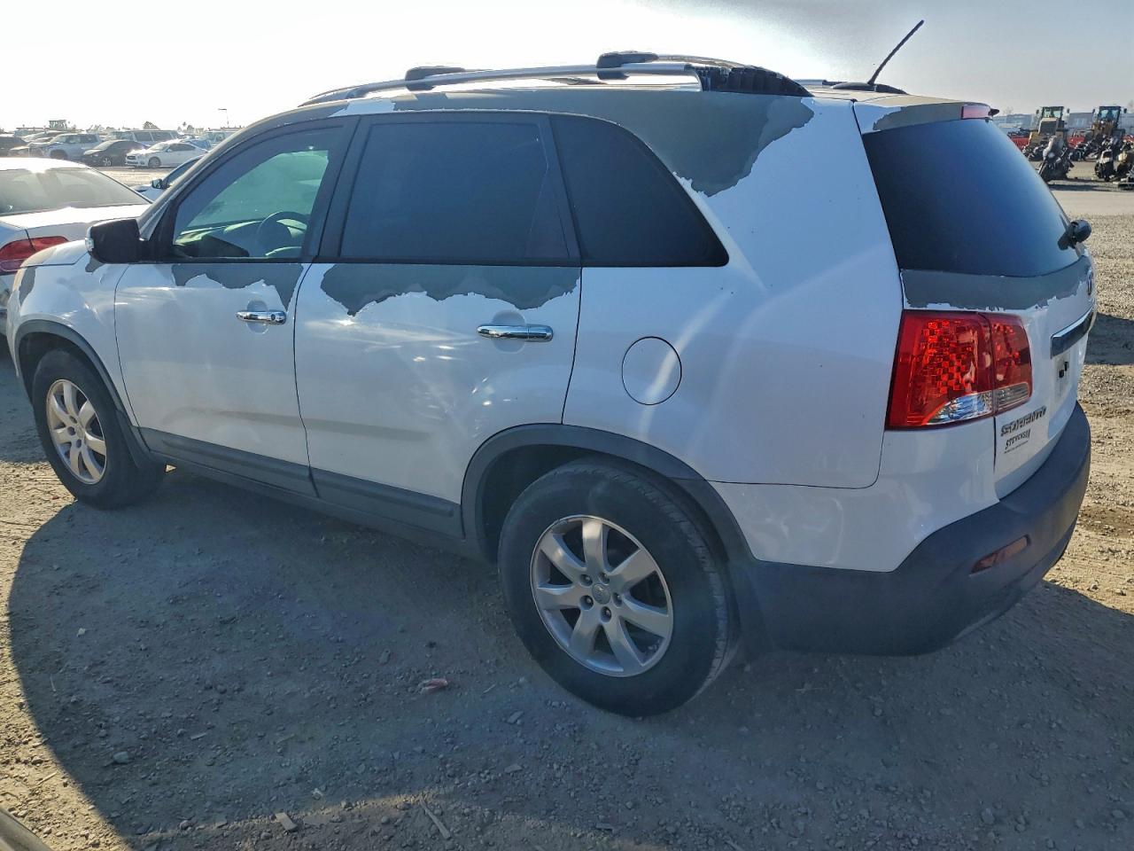 2013 KIA SORENTO LX photo 4
