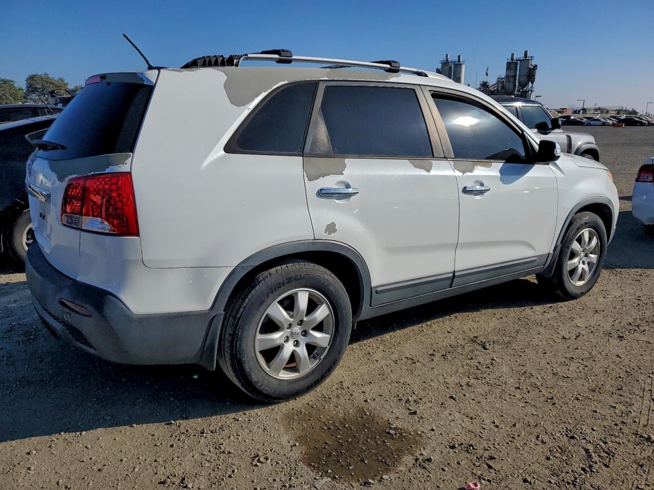 2013 KIA SORENTO LX photo 7