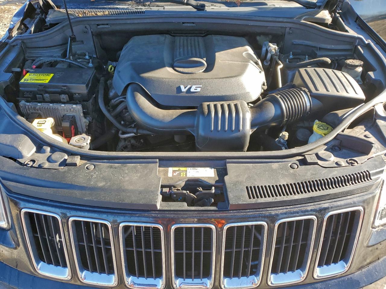 2015 JEEP GRAND CHEROKEE LIMITED photo 12
