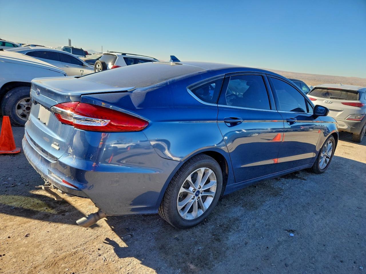2019 FORD FUSION SE photo 3