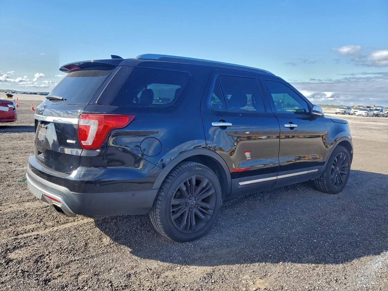 2017 FORD EXPLORER PLATINUM photo 7