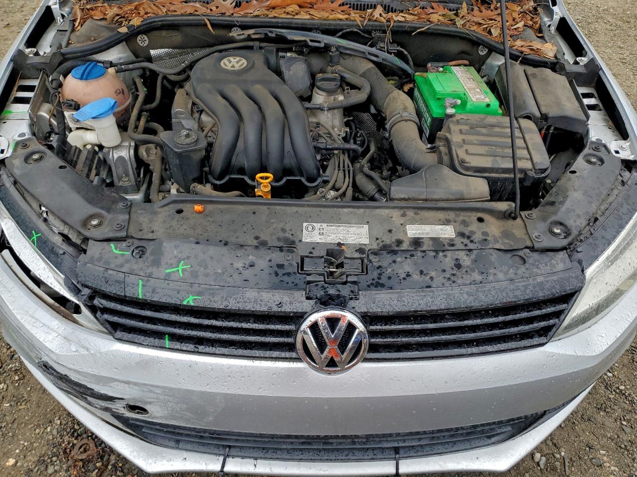 2013 VOLKSWAGEN JETTA BASE photo 11