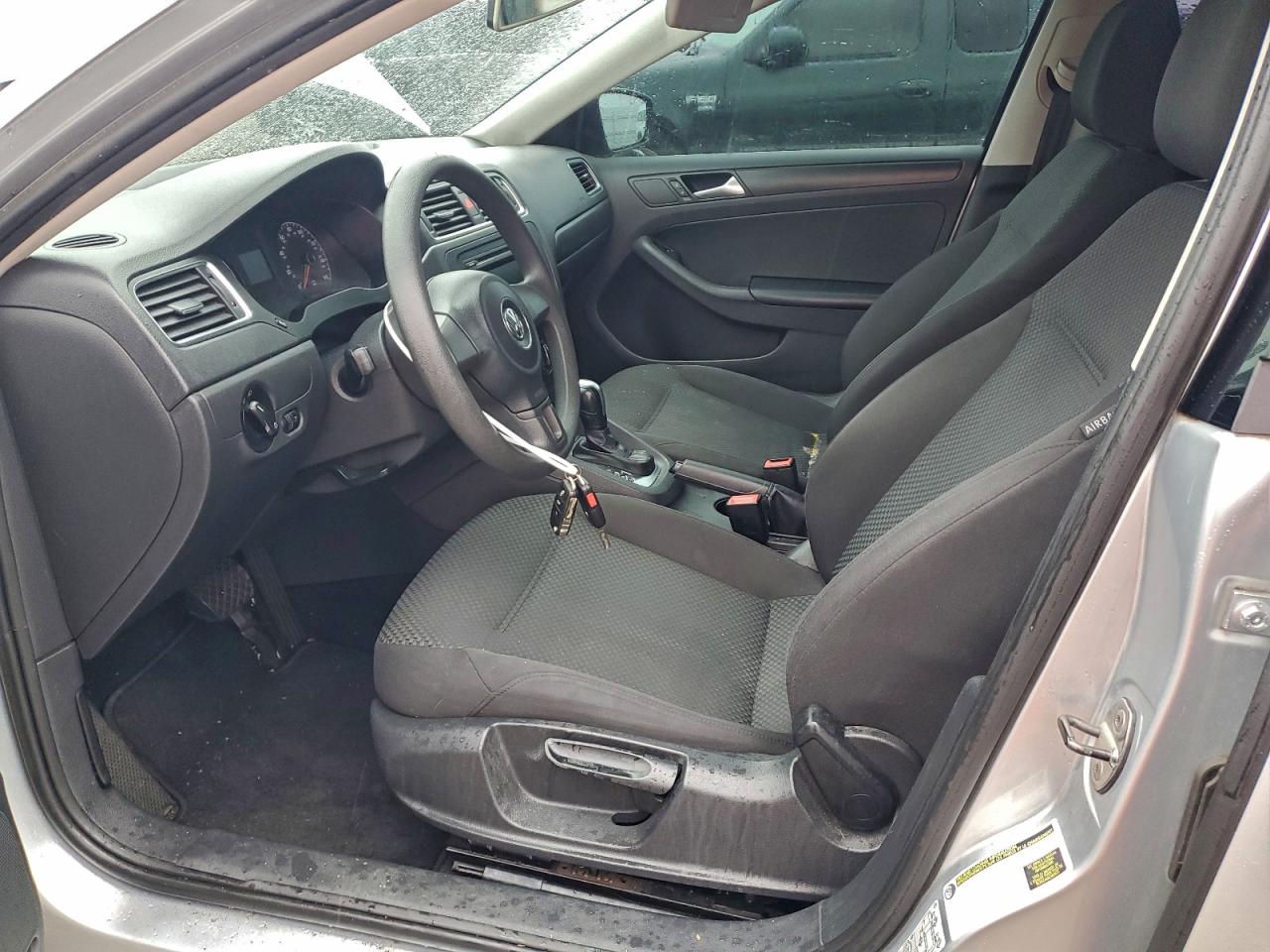 2013 VOLKSWAGEN JETTA BASE photo 7