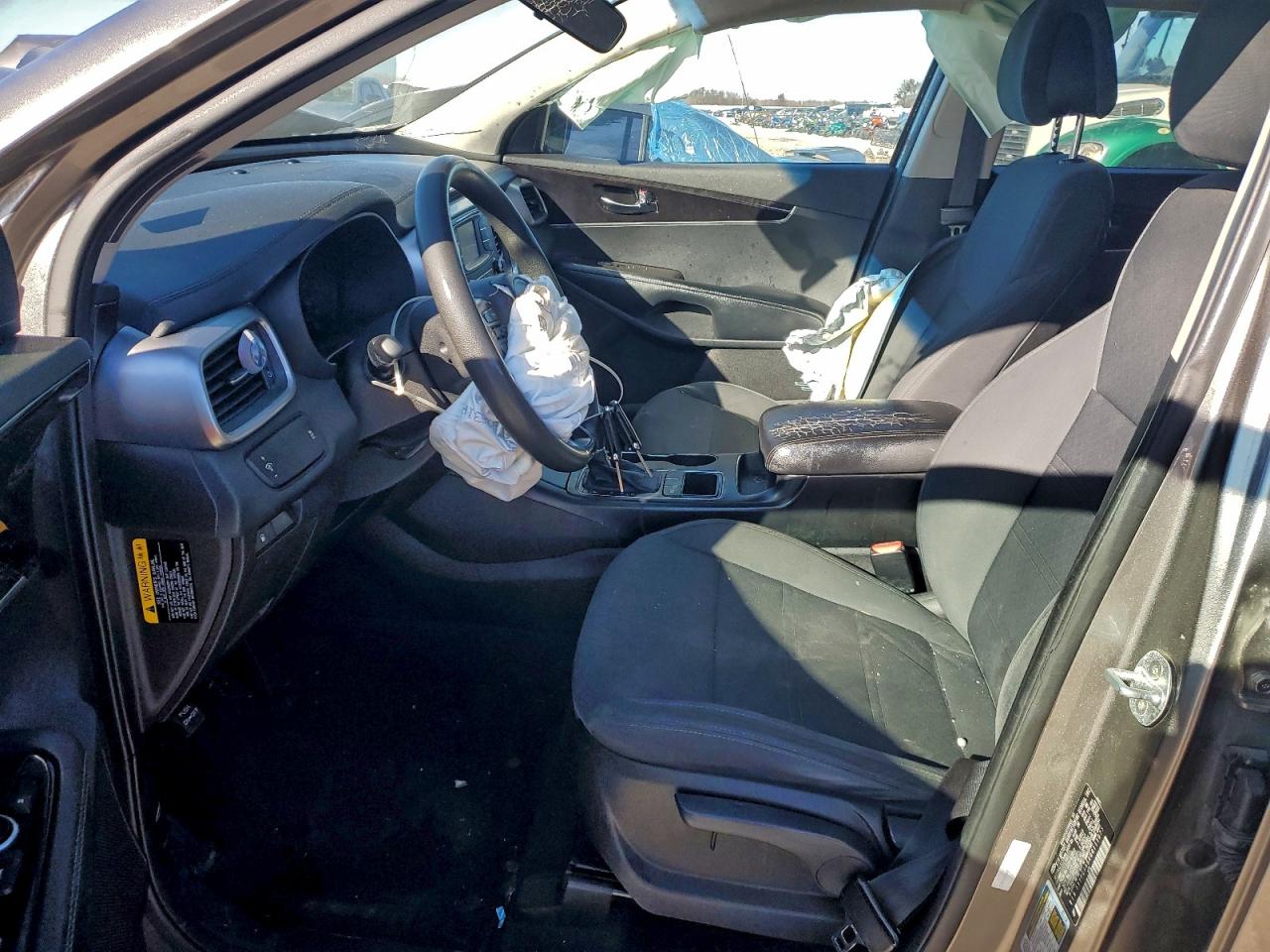 2016 KIA SORENTO LX photo 13