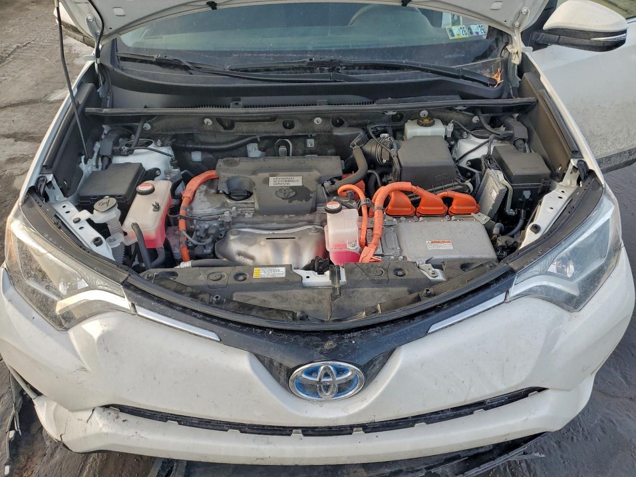 2016 TOYOTA RAV4 HV XLE photo 23