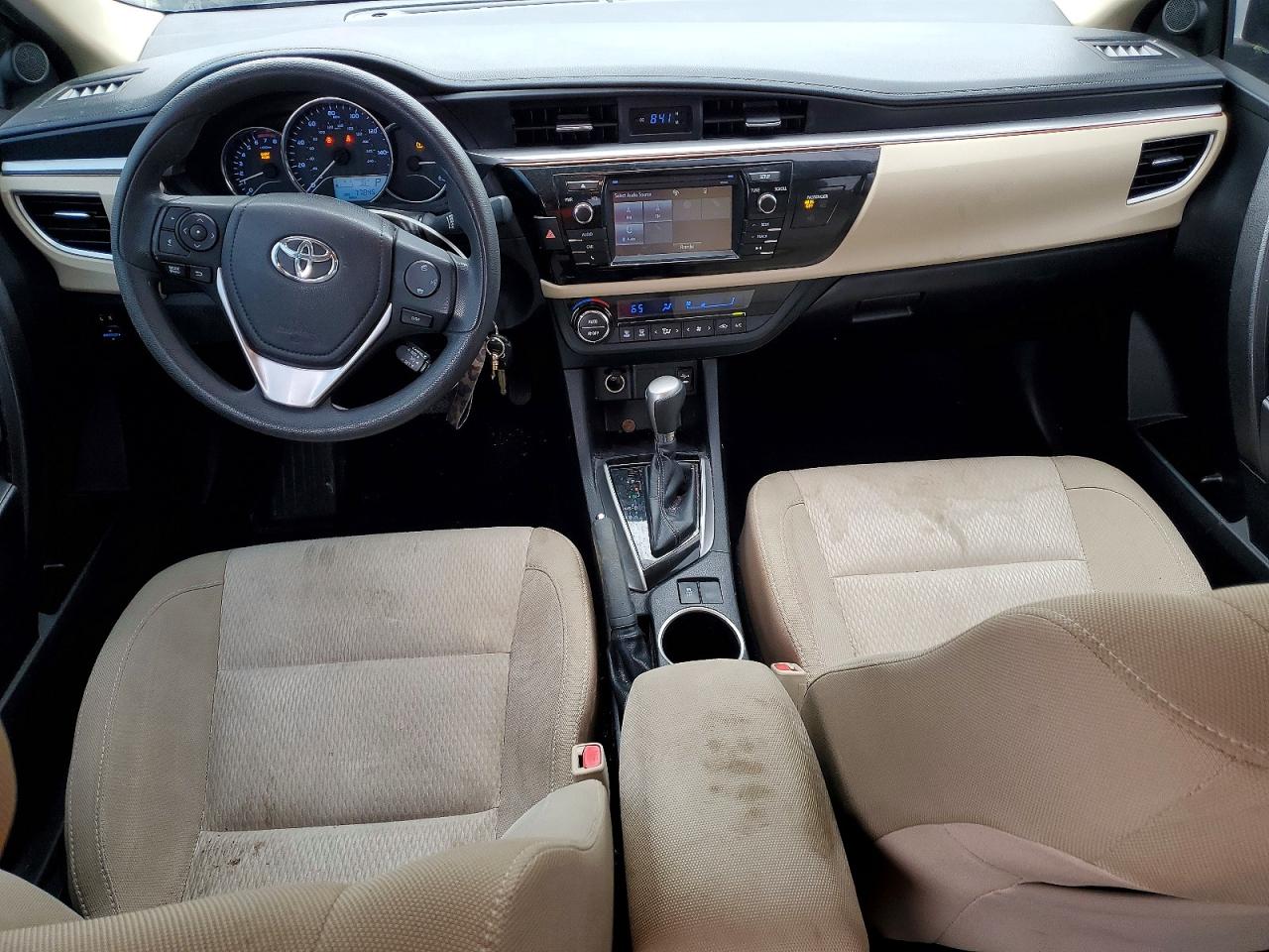 2015 TOYOTA COROLLA LE photo 8