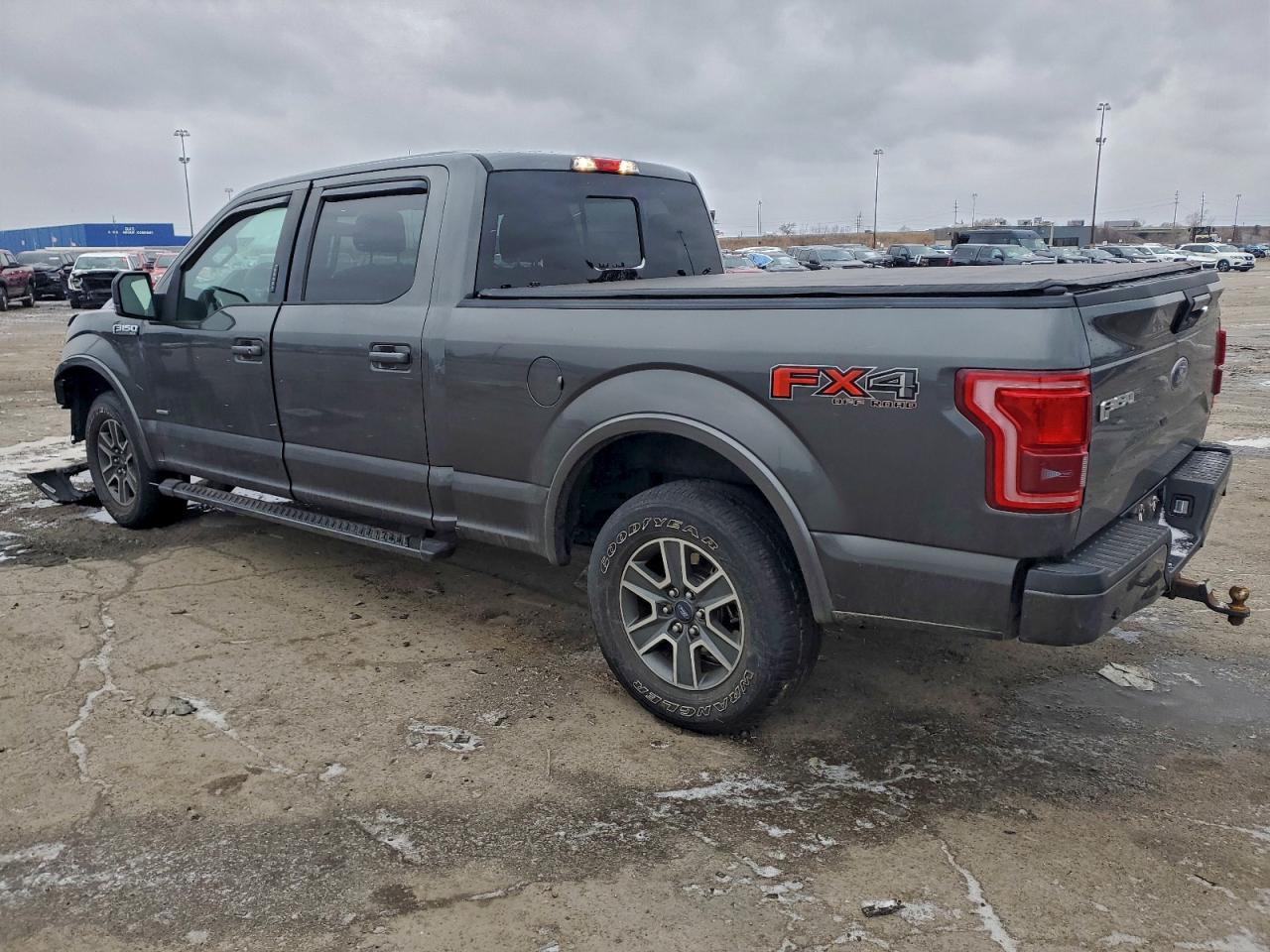 2016 FORD F150 SUPERCREW photo 2