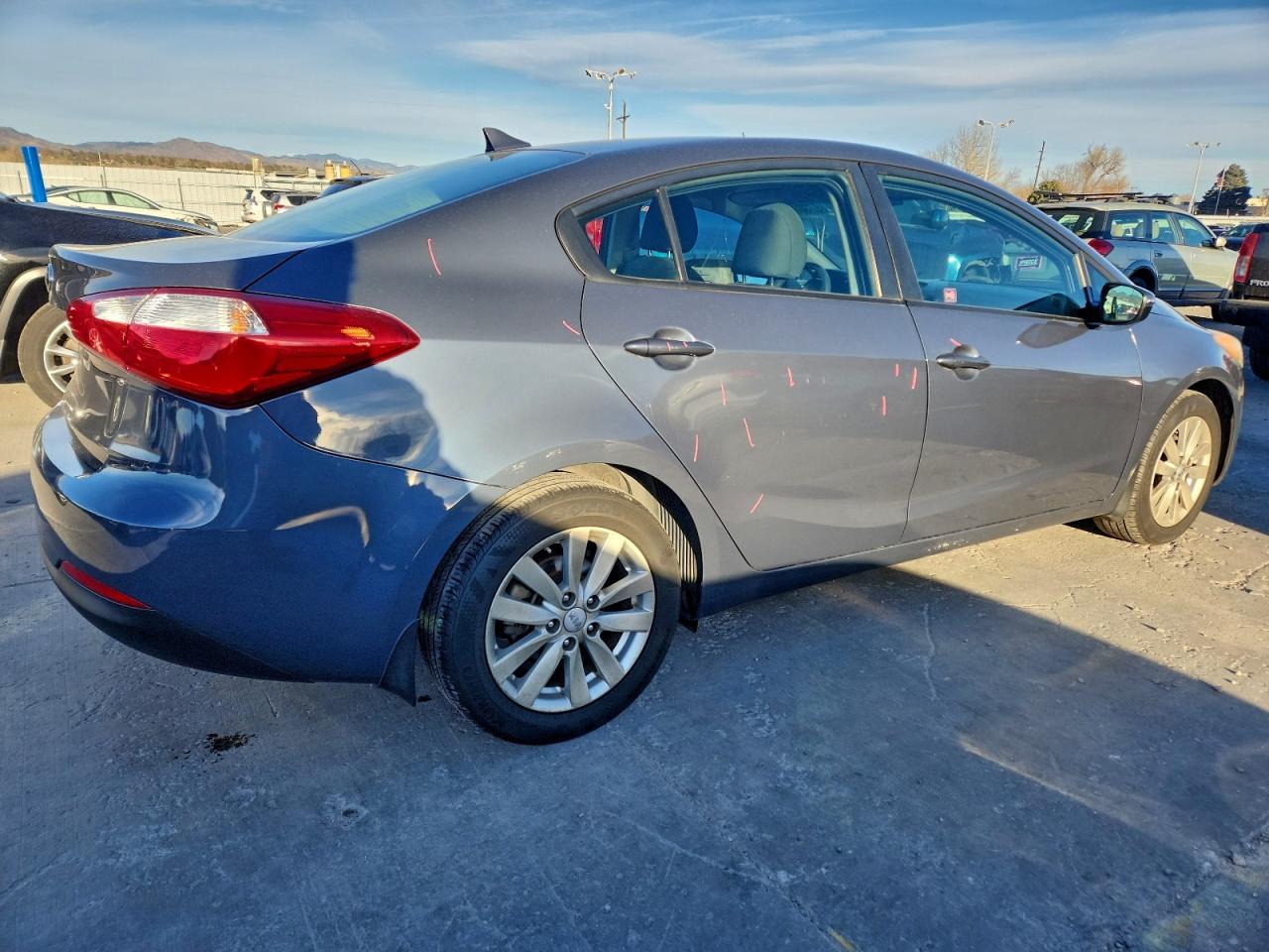 2015 KIA FORTE LX photo 3