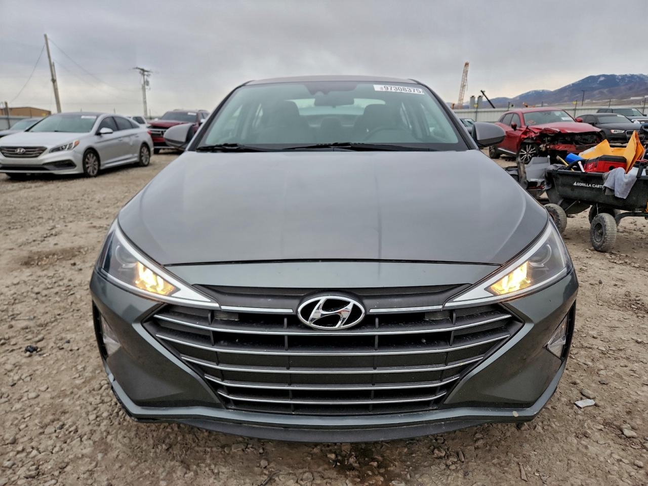 2019 HYUNDAI ELANTRA SEL photo 5