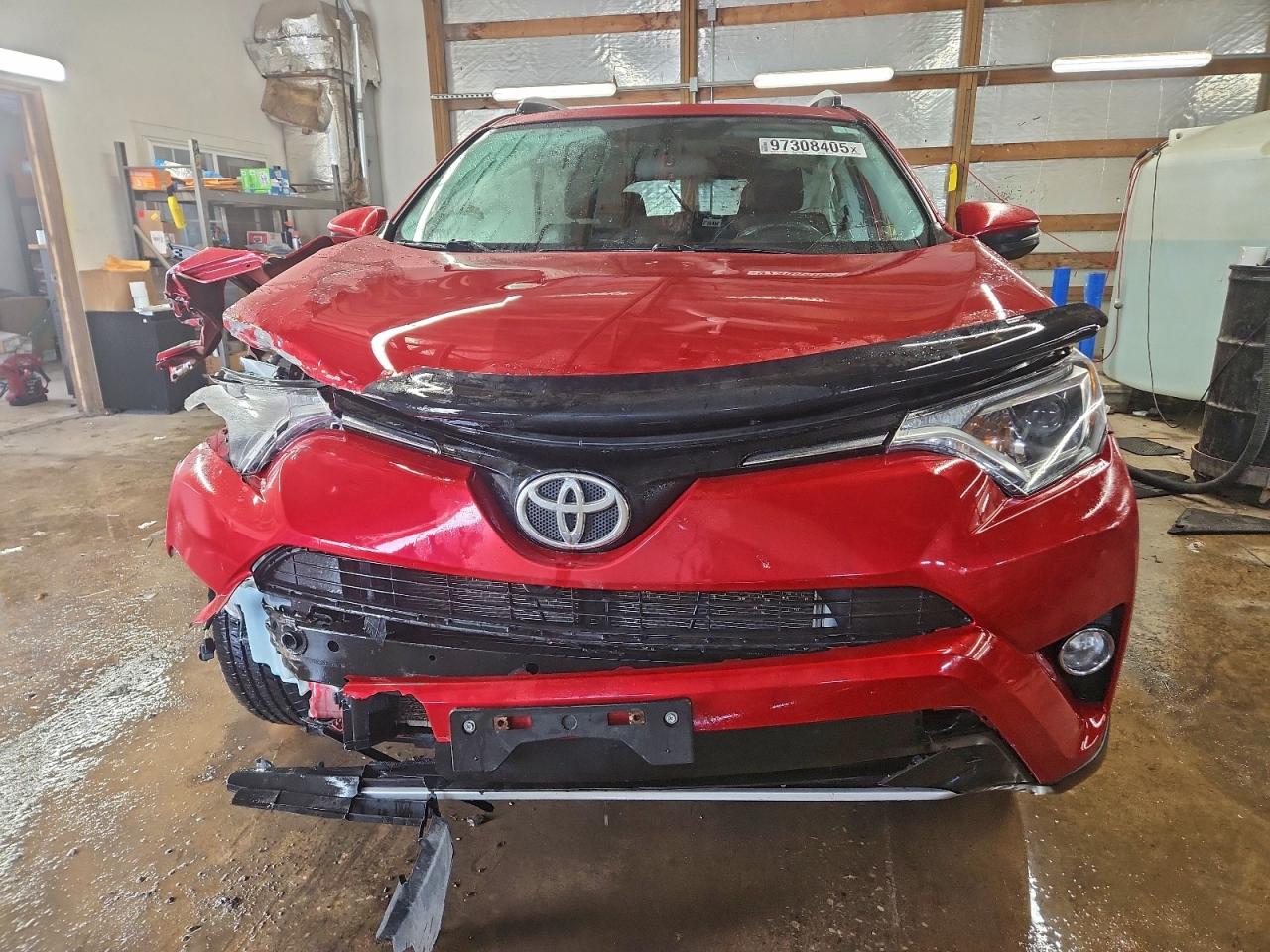 2016 TOYOTA RAV4 XLE photo 17