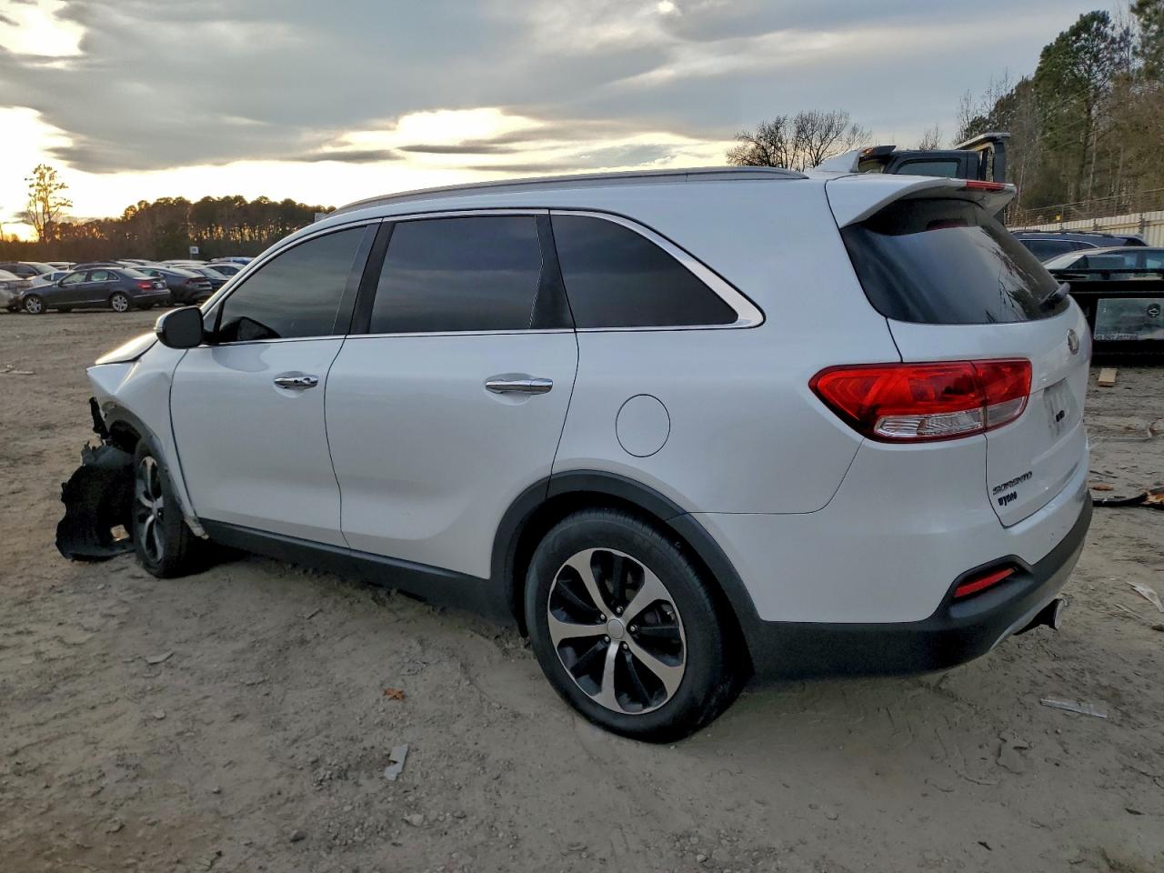 2016 KIA SORENTO EX photo 3