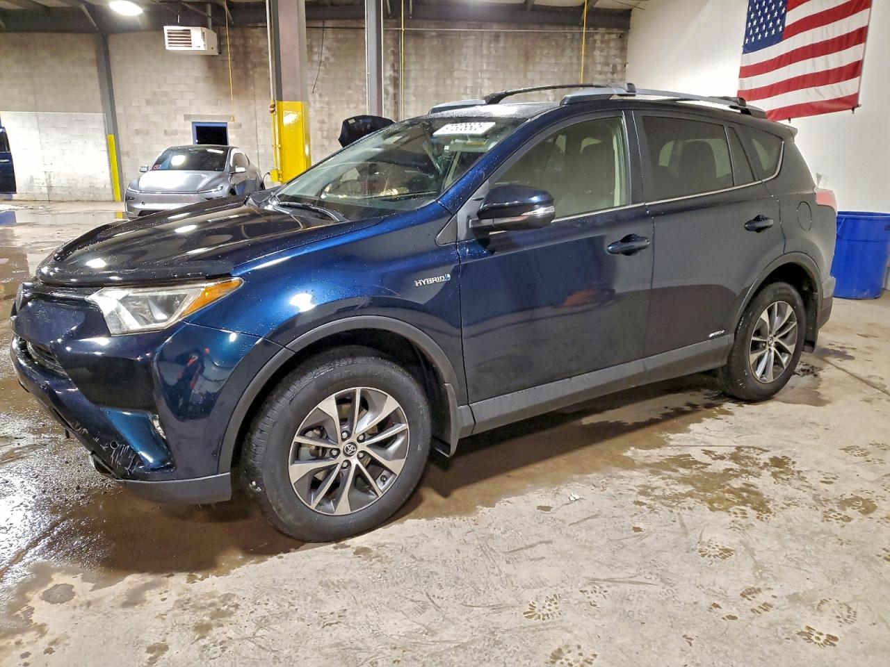 2018 TOYOTA RAV4 HV