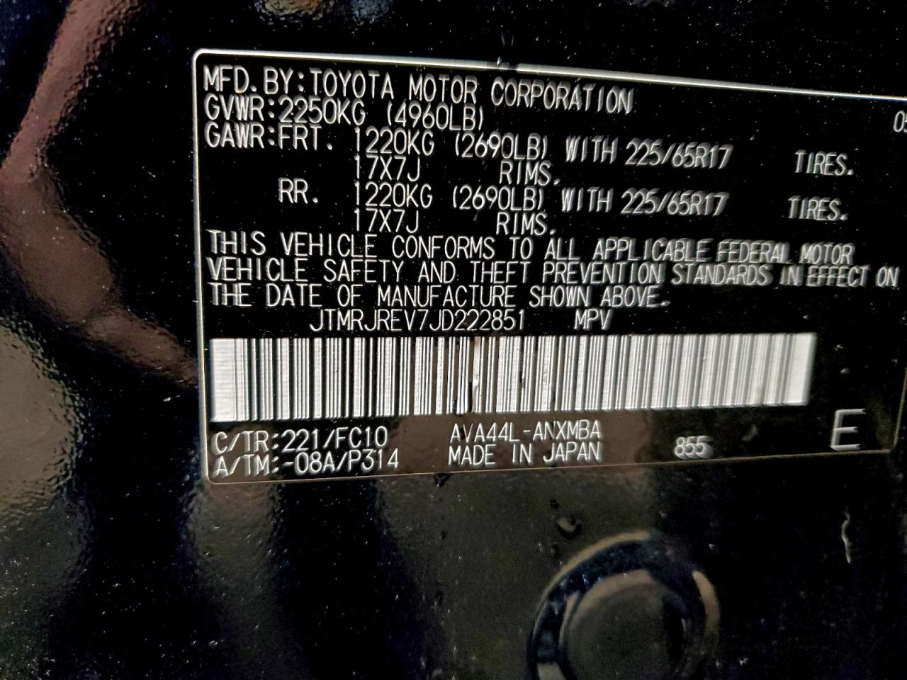 2018 TOYOTA RAV4 HV LE photo 37