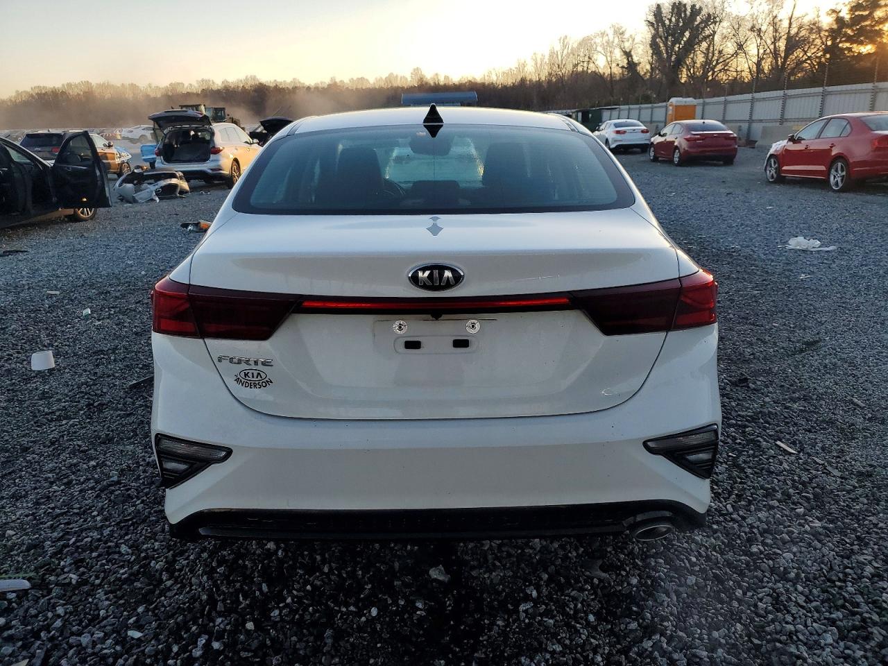 2021 KIA FORTE FE photo 16
