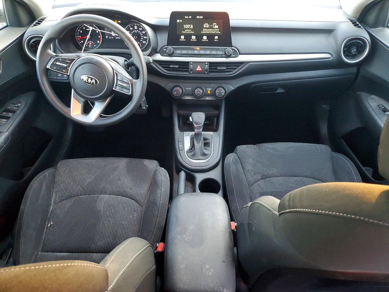 2021 KIA FORTE FE photo 22