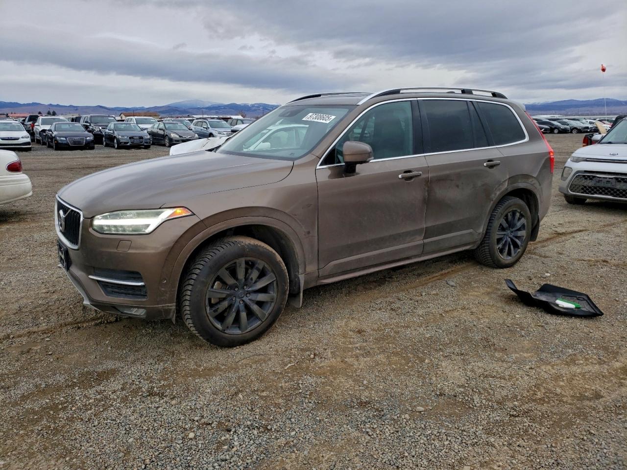 2016 VOLVO XC90