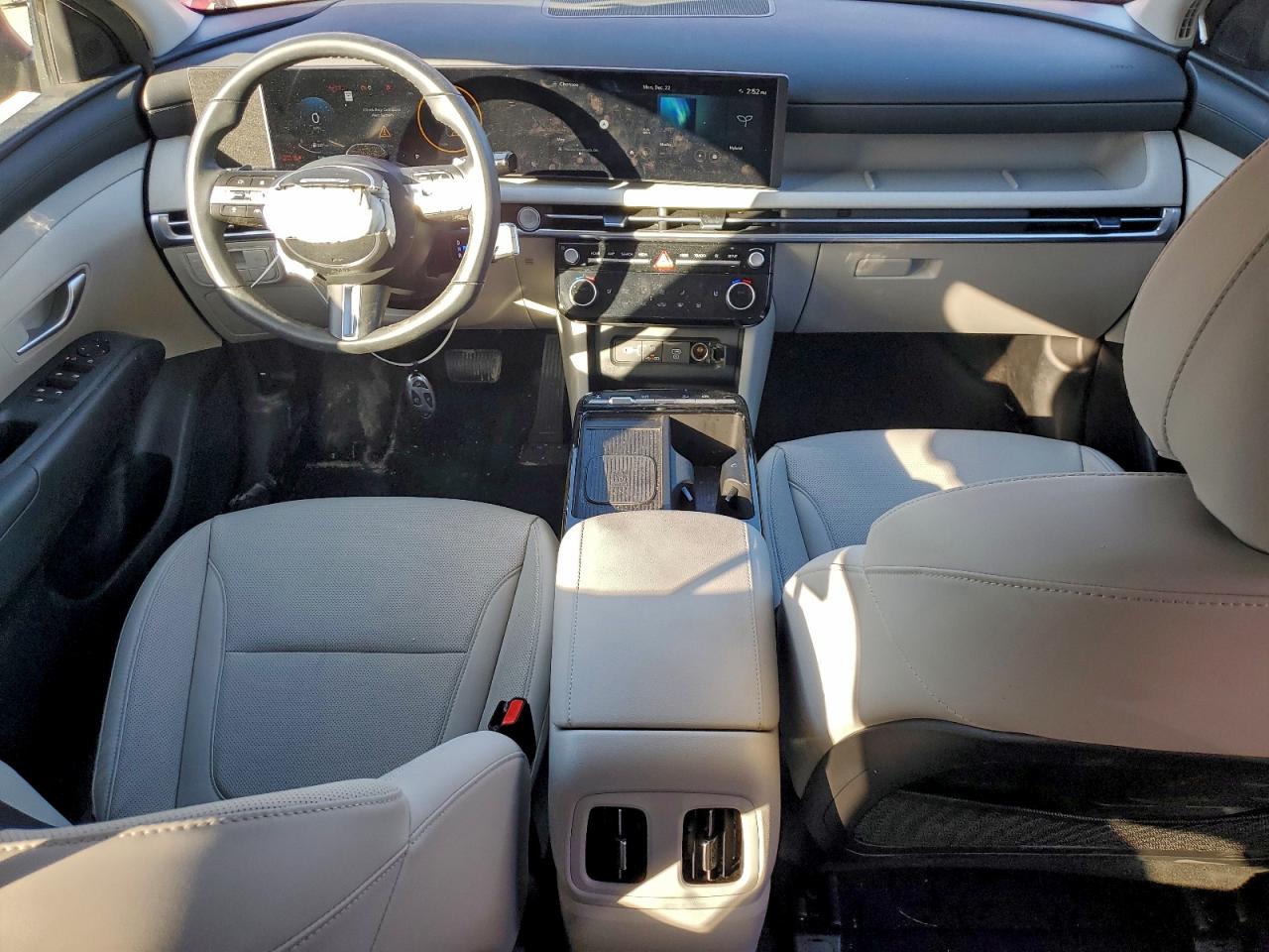 2025 HYUNDAI TUCSON SEL CONVENIENCE photo 8