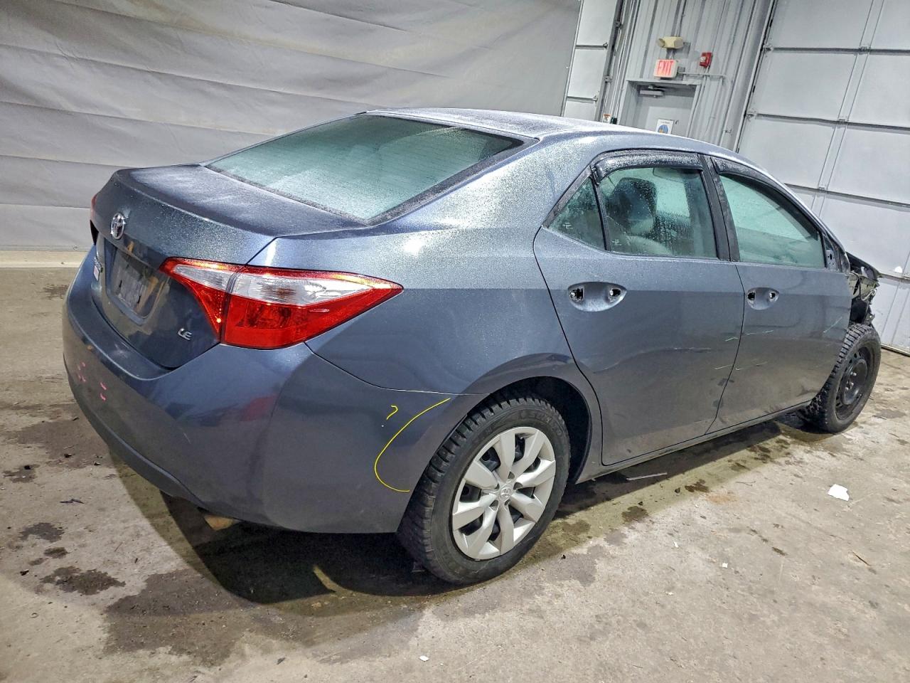 2015 TOYOTA COROLLA L photo 3