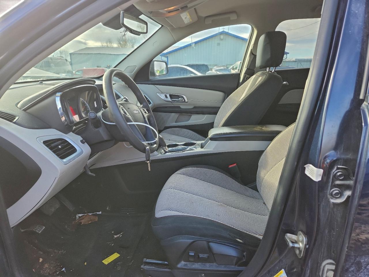 2017 GMC TERRAIN SLE photo 13