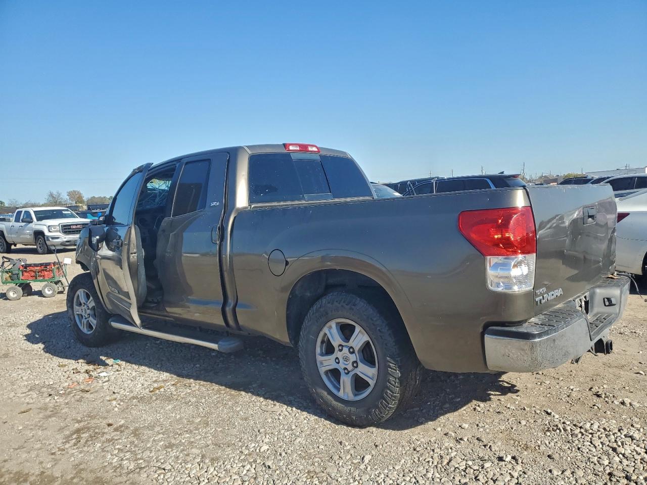 2007 TOYOTA TUNDRA DOUBLE CAB SR5 photo 2
