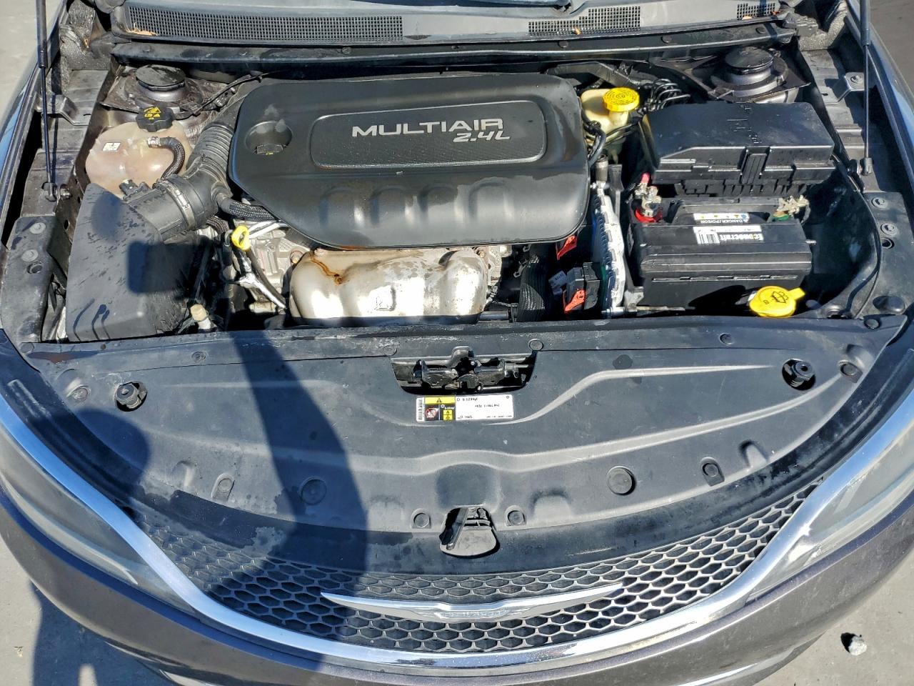 2016 CHRYSLER 200 LIMITED photo 11