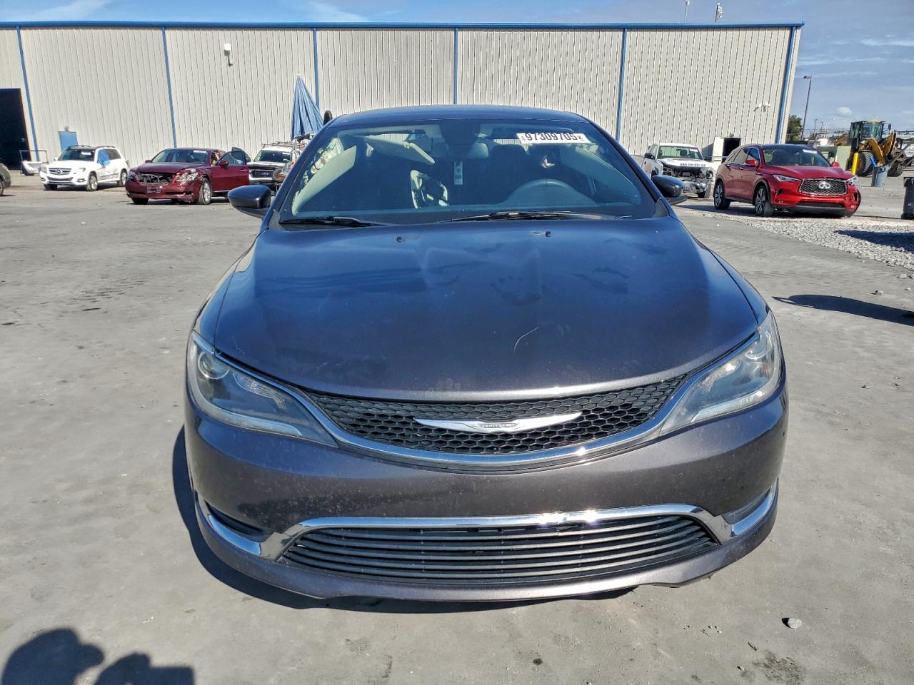 2016 CHRYSLER 200 LIMITED photo 5