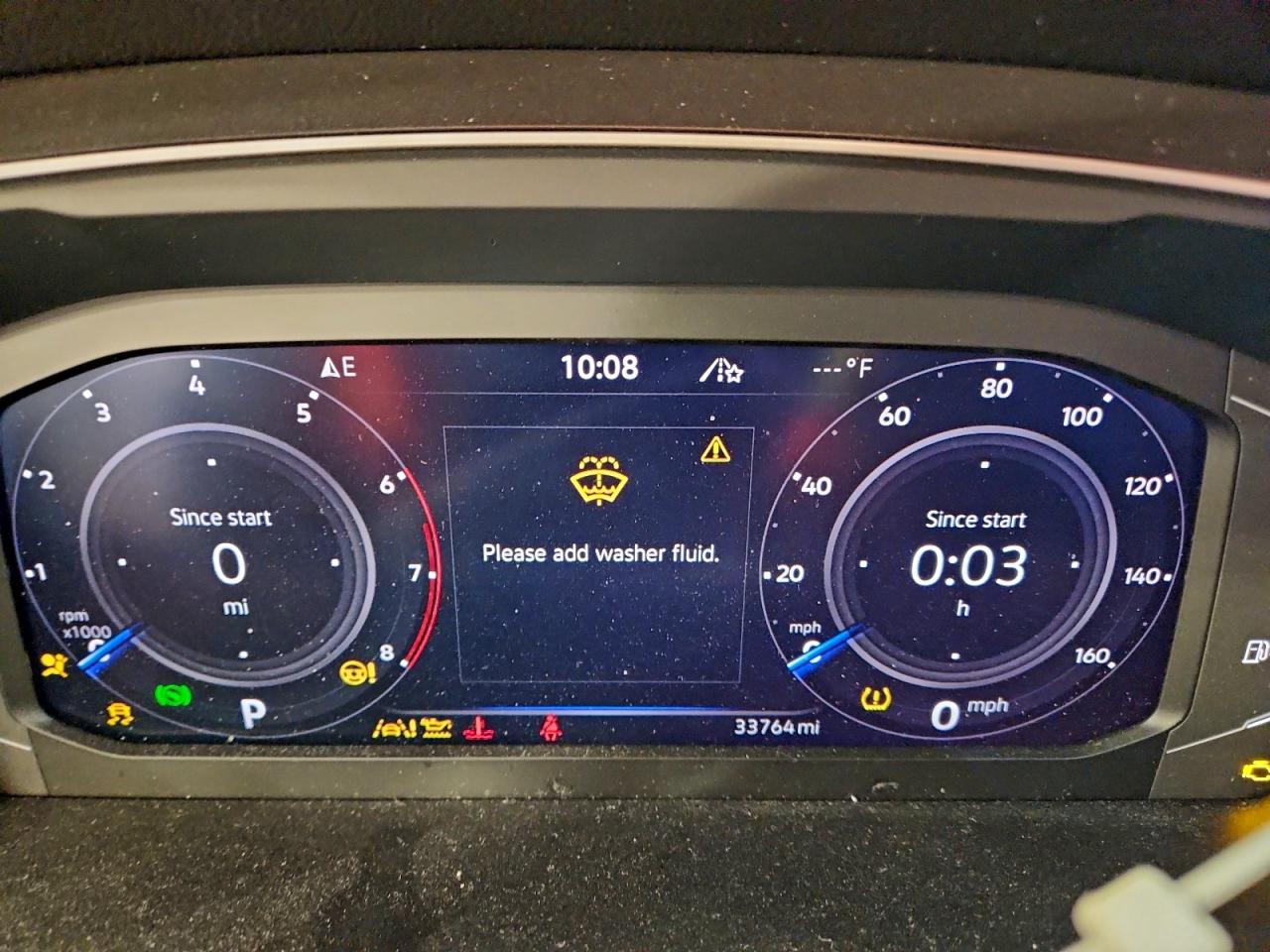 2024 VOLKSWAGEN TIGUAN SEL R-LINE BLACK photo 17