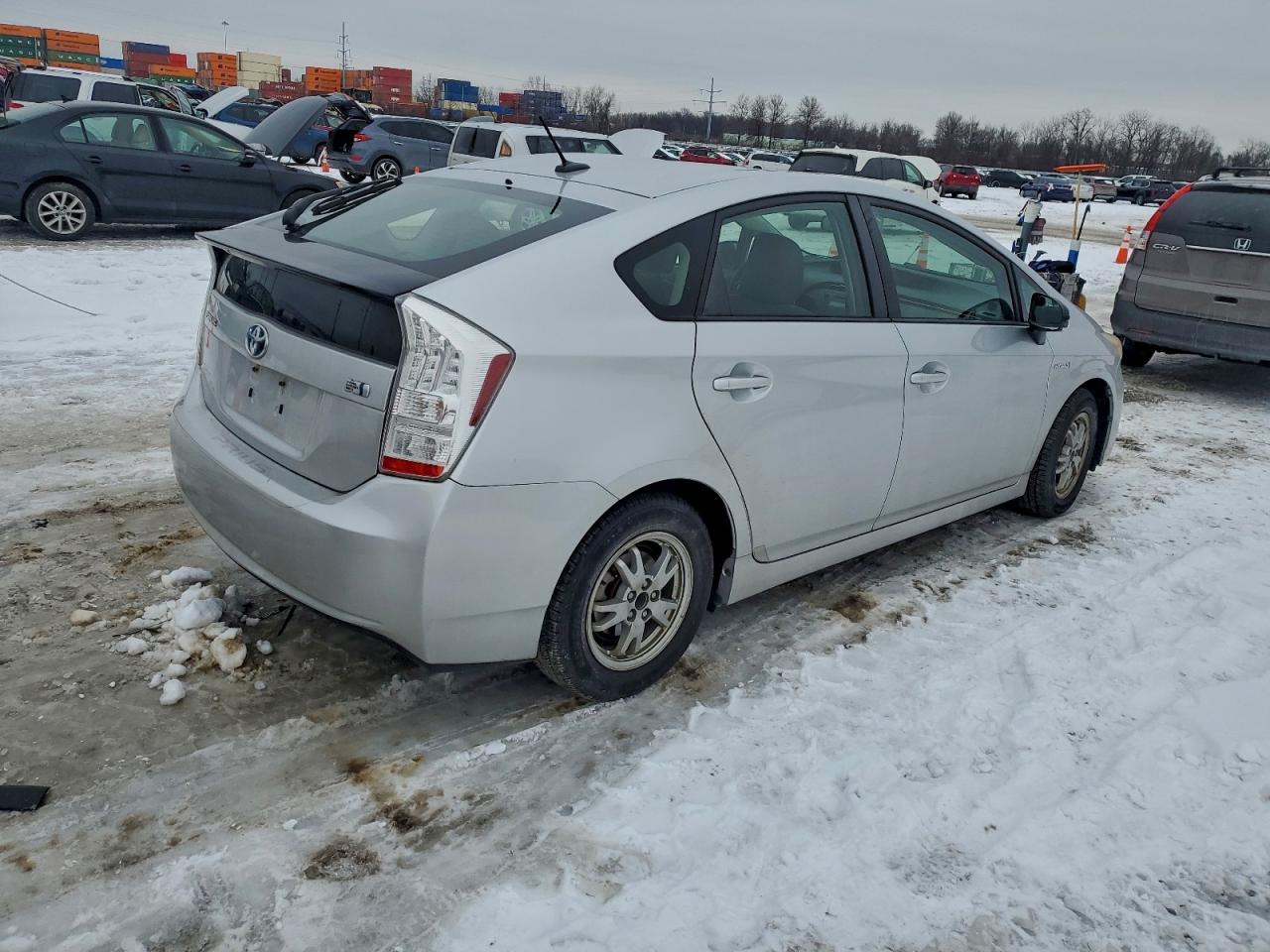 2011 TOYOTA PRIUS photo 5