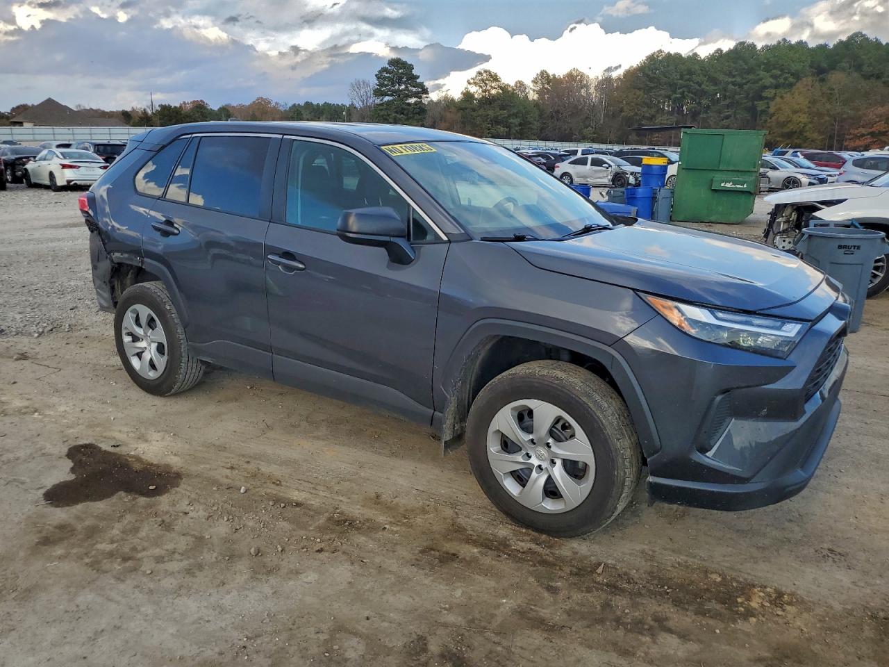 2025 TOYOTA RAV4 LE photo 7