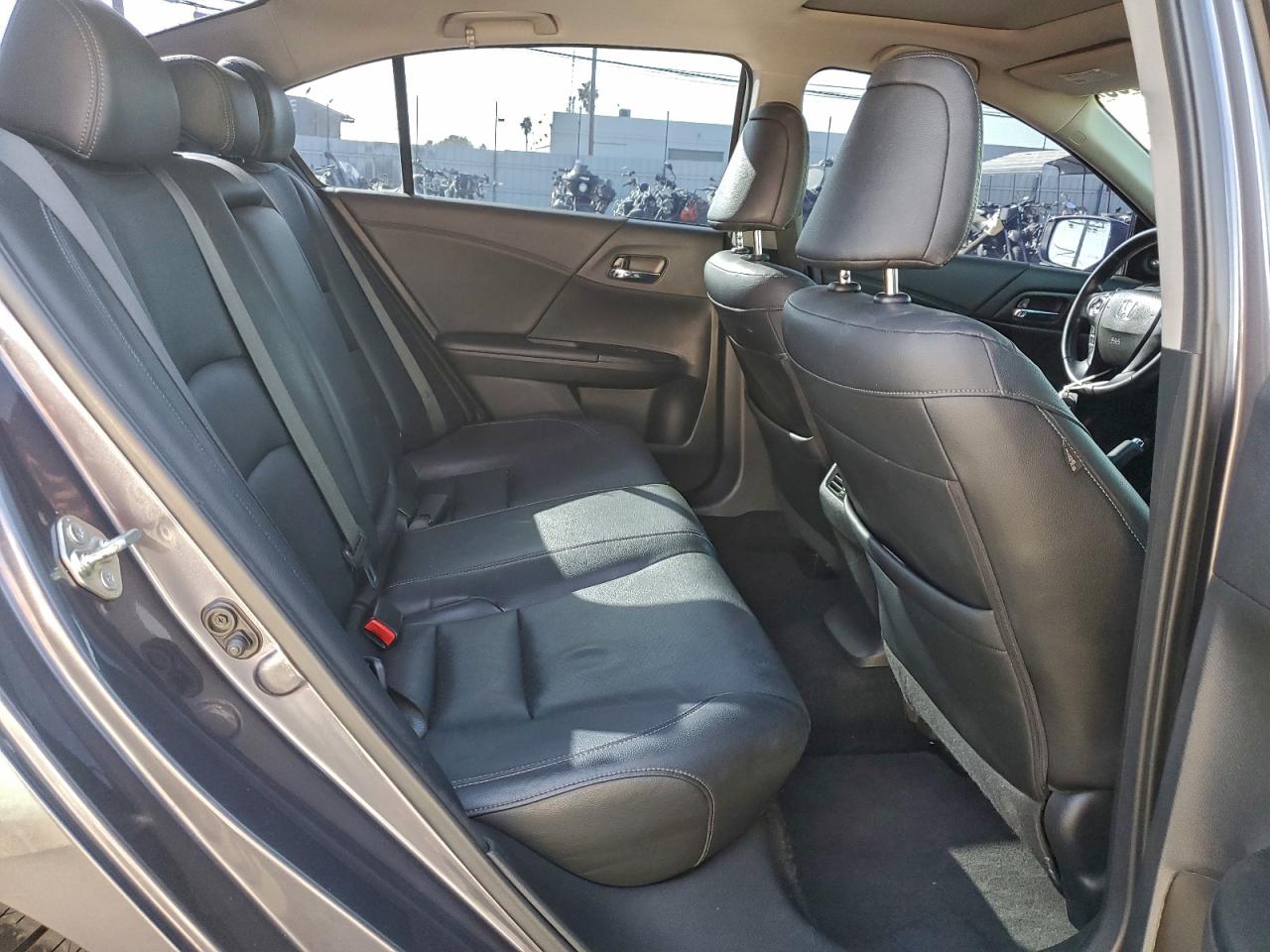 2015 HONDA ACCORD EXL photo 10