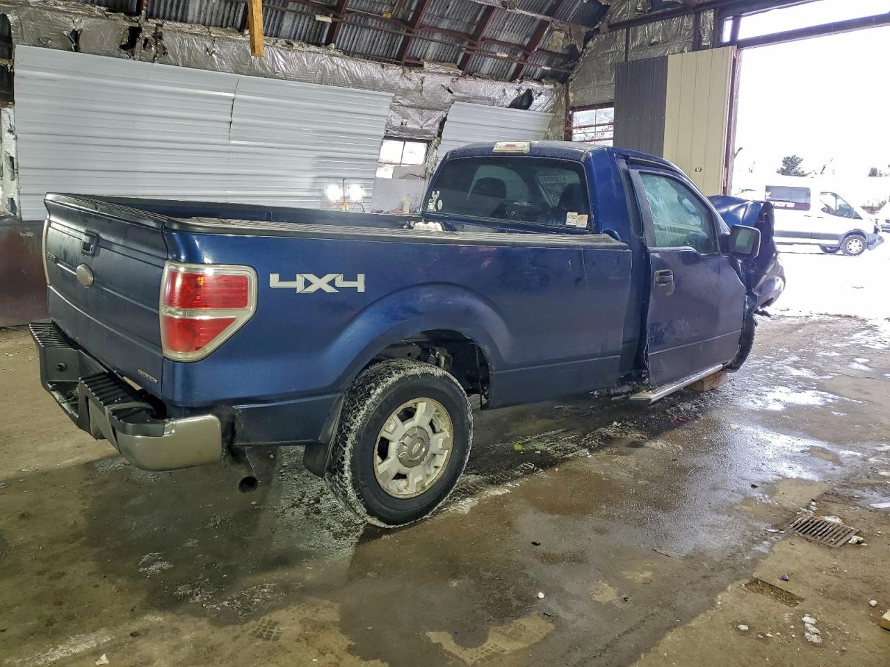 2011 FORD F150 photo 3