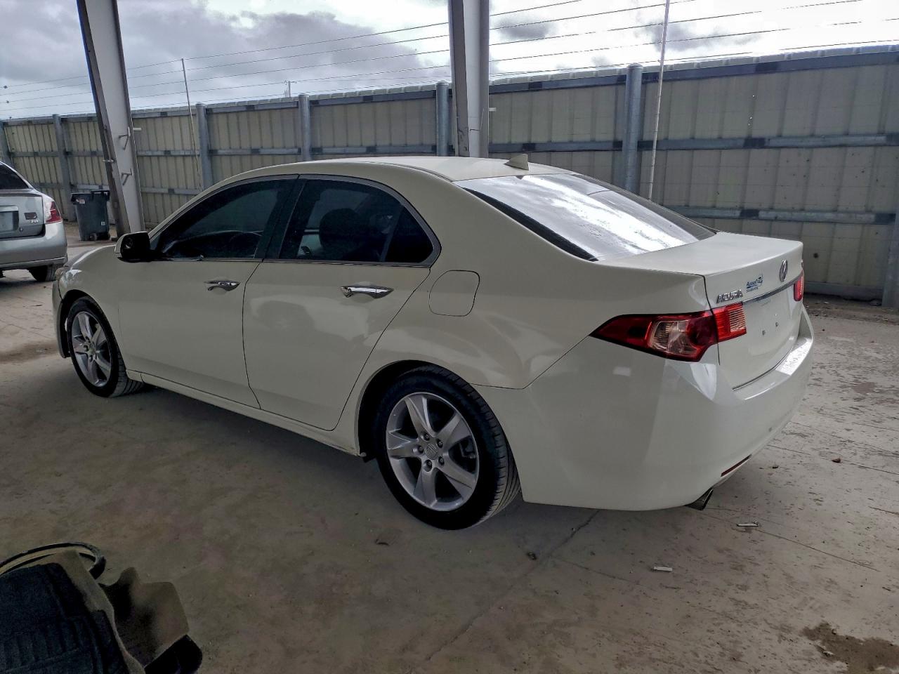 2011 ACURA TSX photo 3