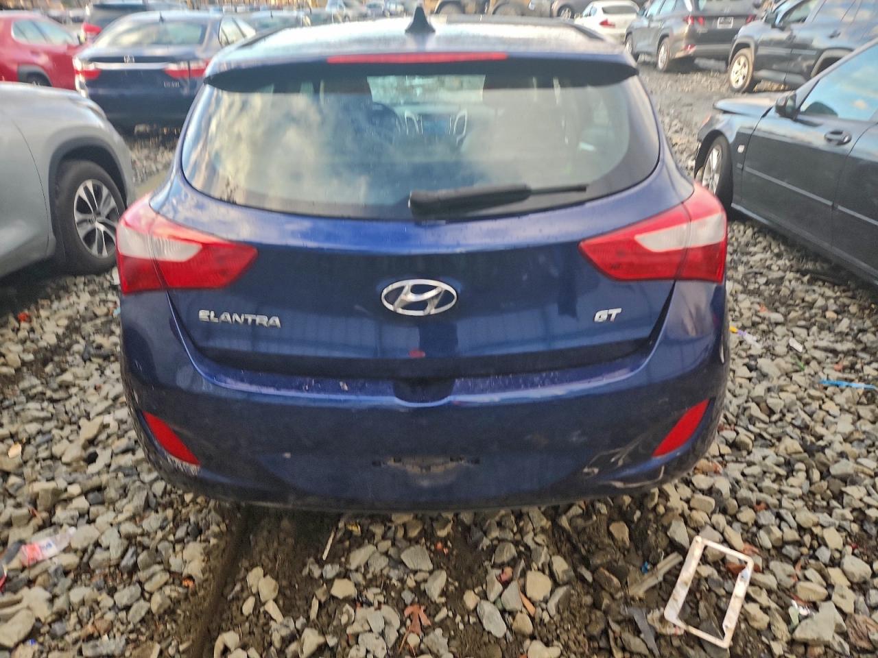 2013 HYUNDAI ELANTRA GT photo 11