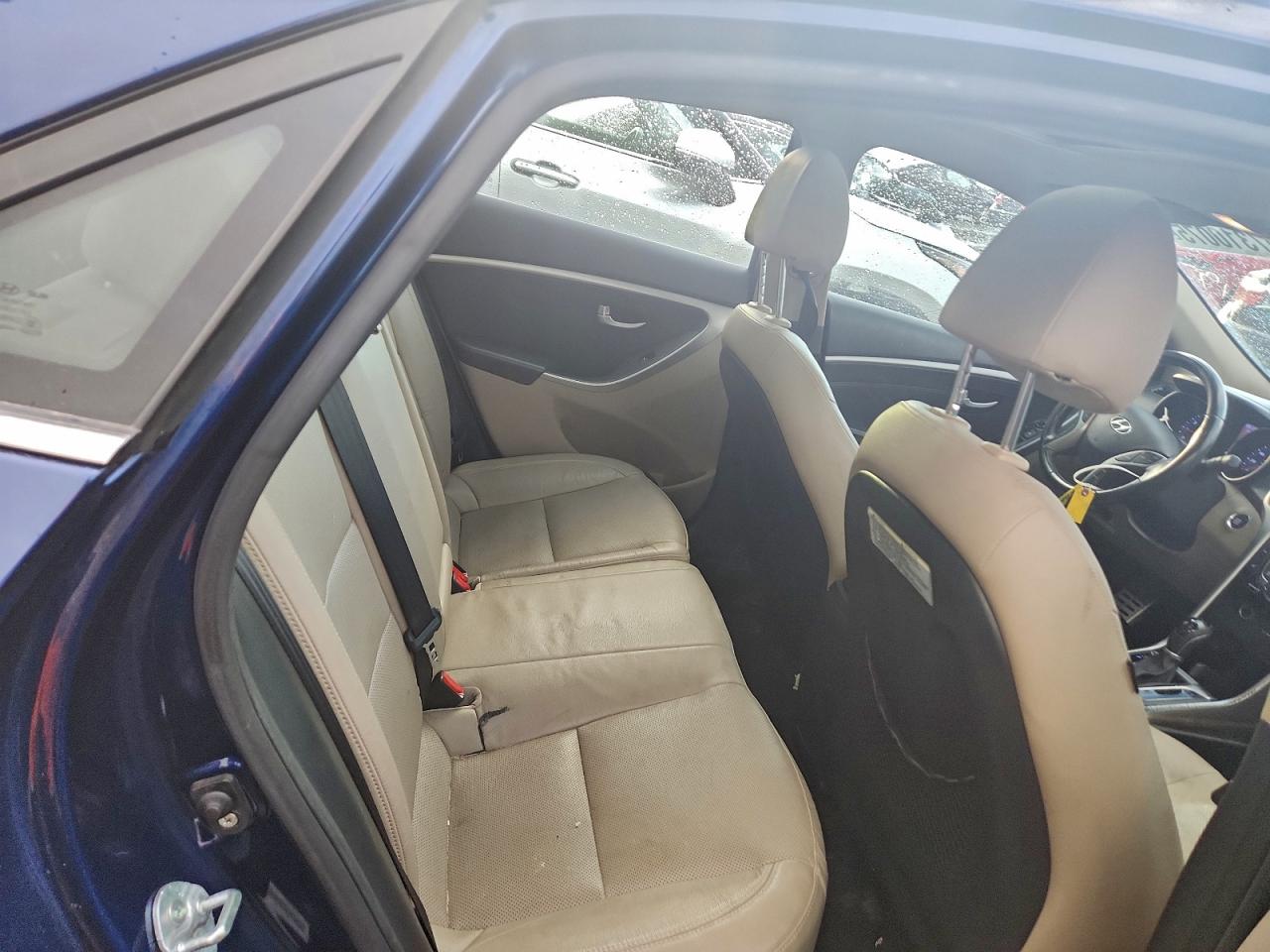 2013 HYUNDAI ELANTRA GT photo 19