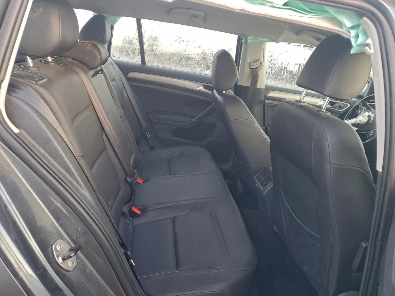2015 VOLKSWAGEN GOLF SPORTWAGEN S photo 10
