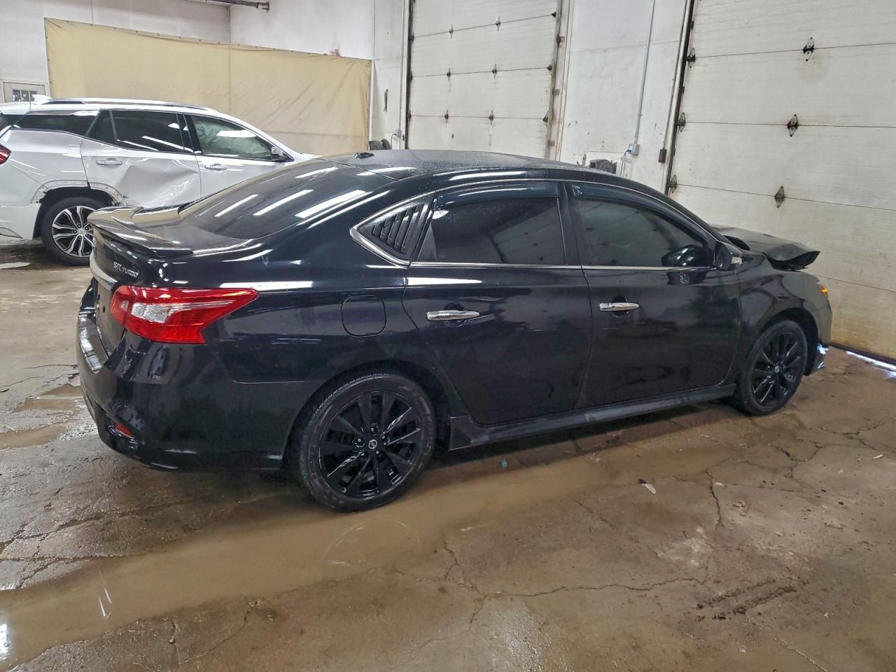 2017 NISSAN SENTRA SR TURBO photo 3