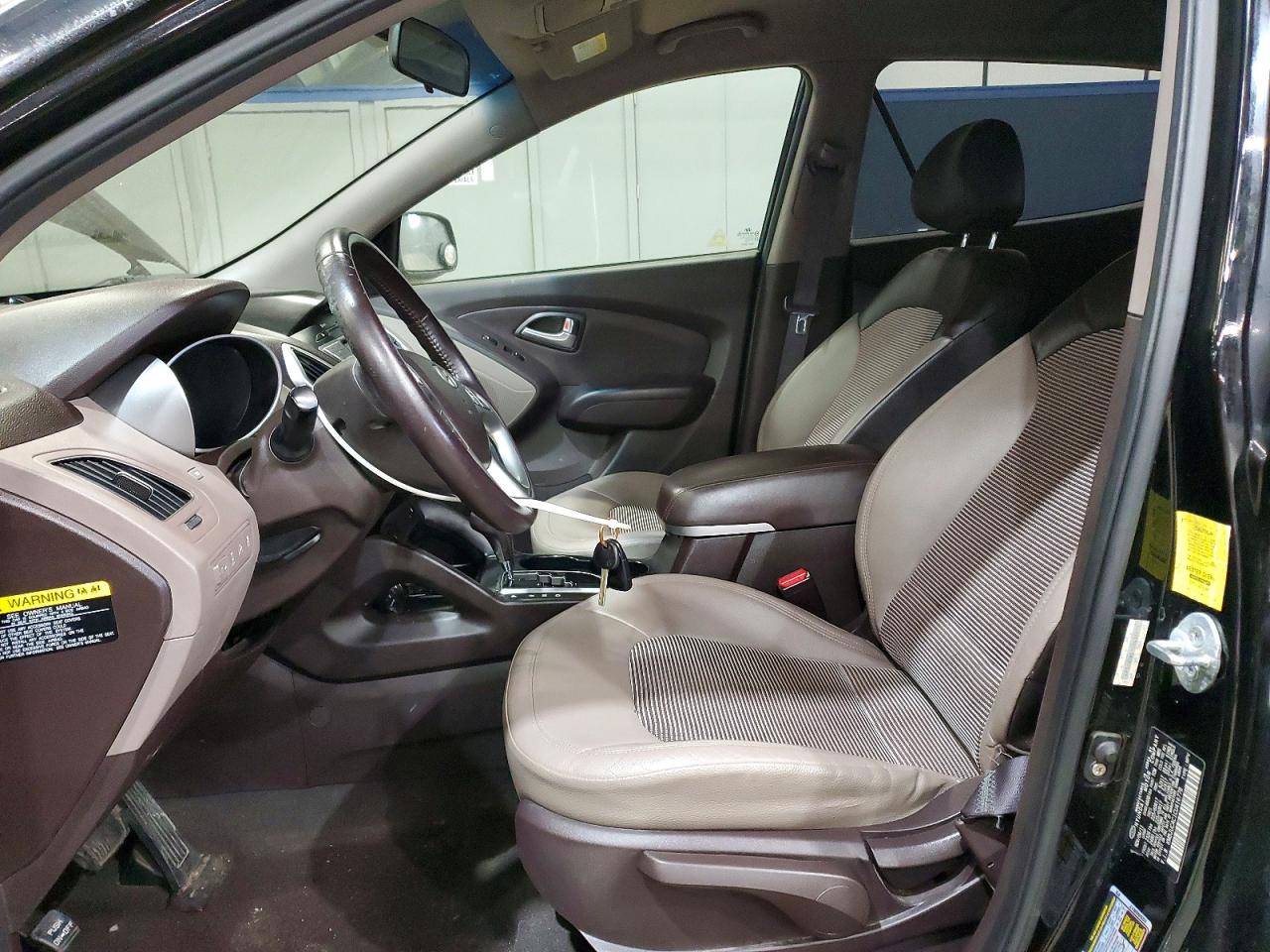 2012 HYUNDAI TUCSON GLS photo 13