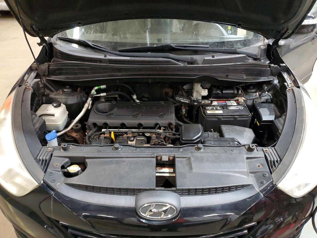 2012 HYUNDAI TUCSON GLS photo 23