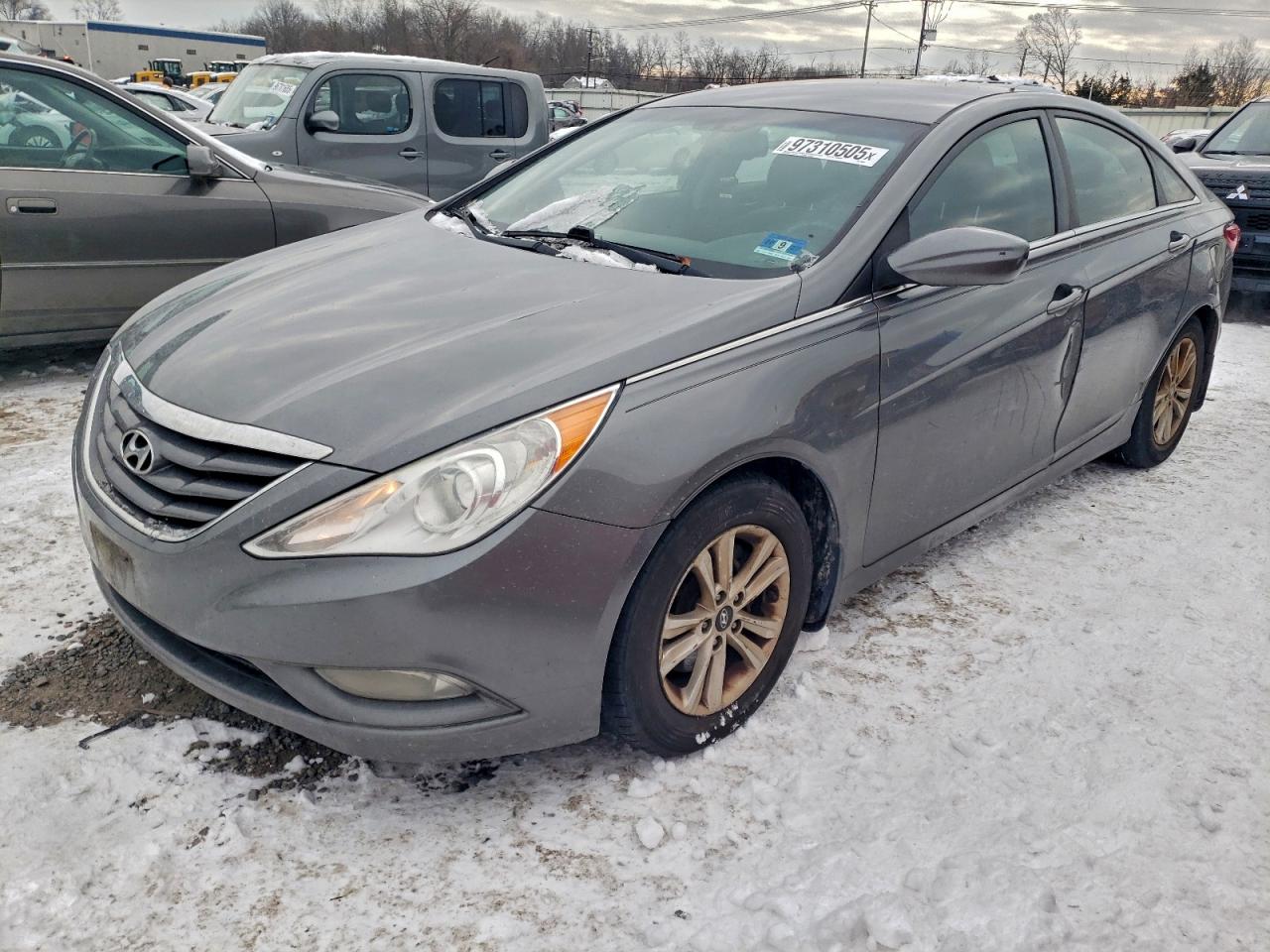 2013 HYUNDAI SONATA
