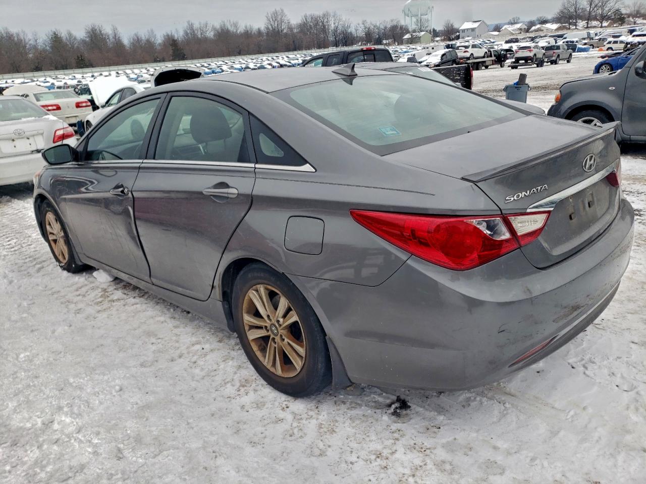 2013 HYUNDAI SONATA GLS photo 3