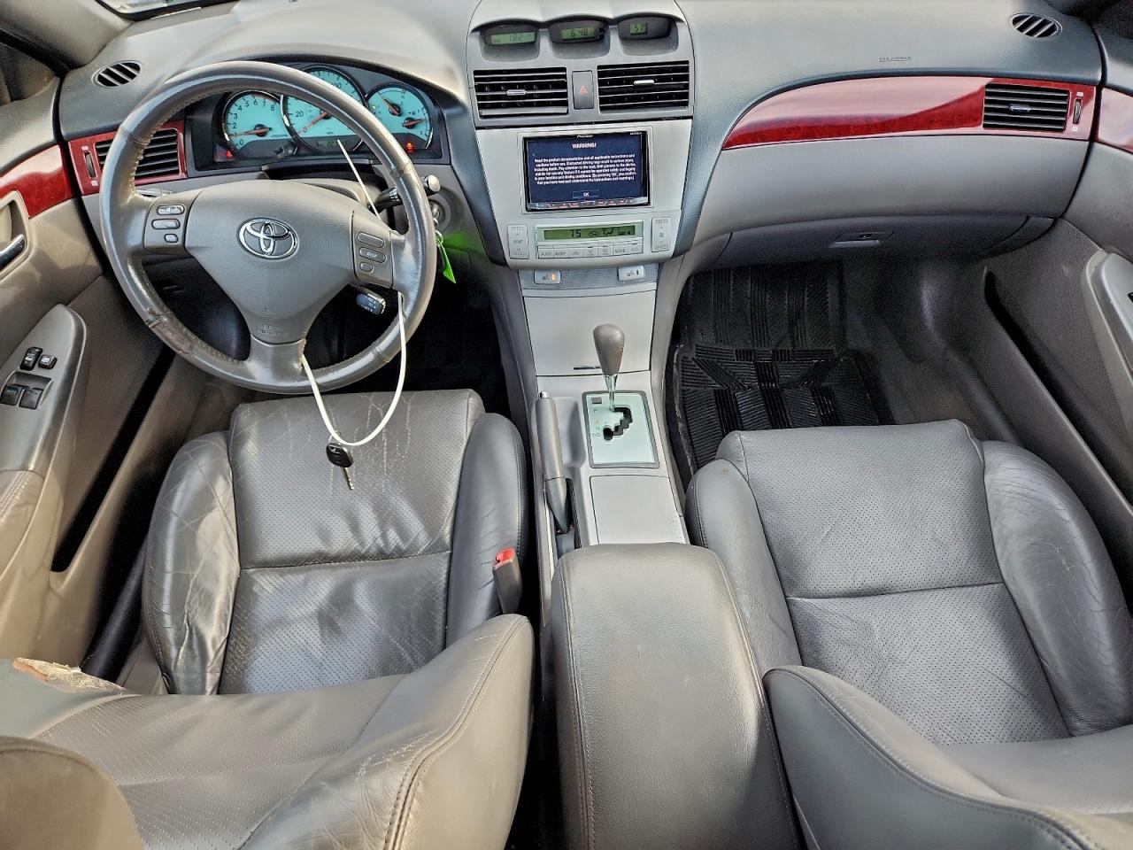 2005 TOYOTA CAMRY SOLARA SE photo 8