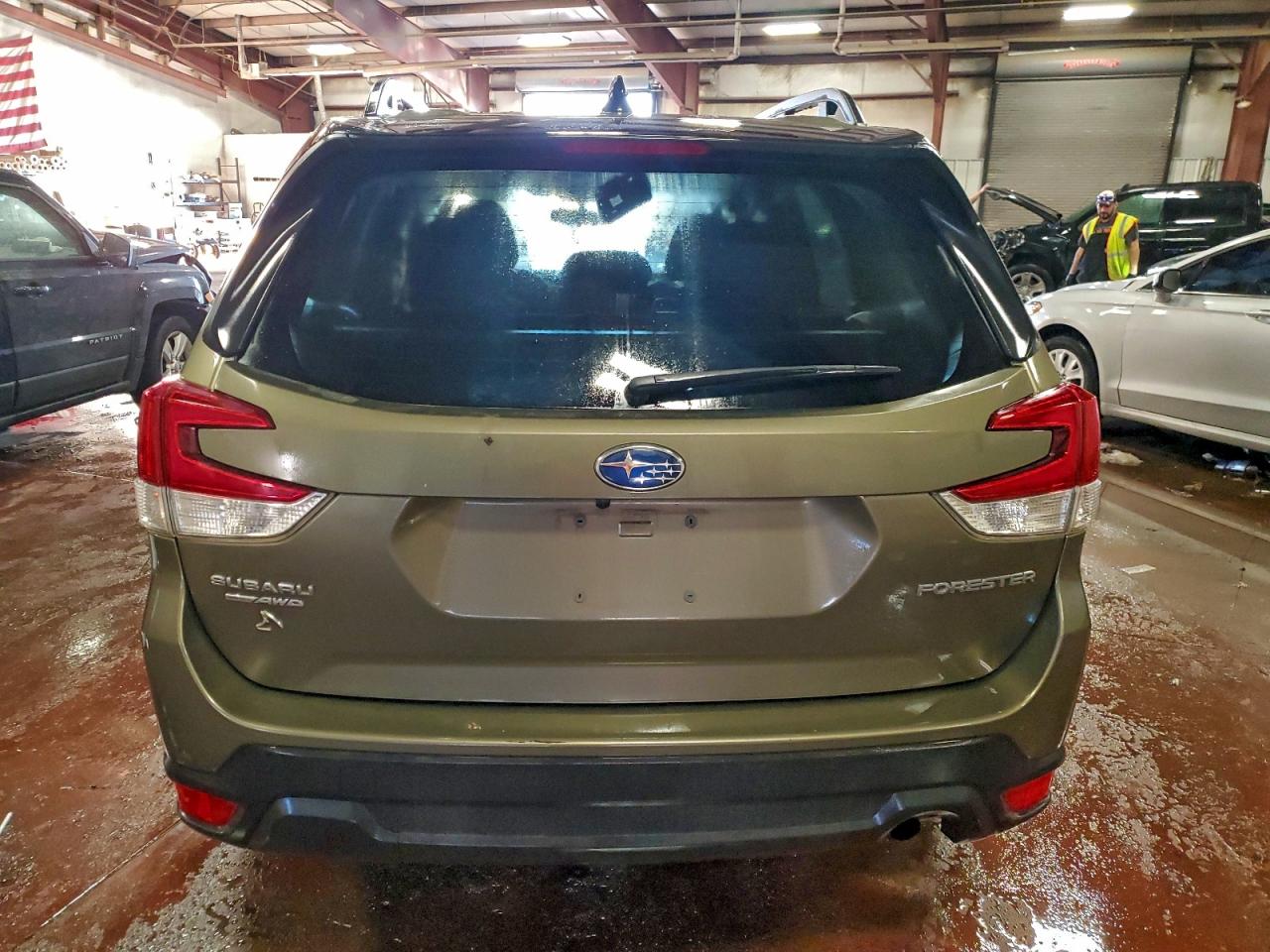 2024 SUBARU FORESTER PREMIUM photo 6