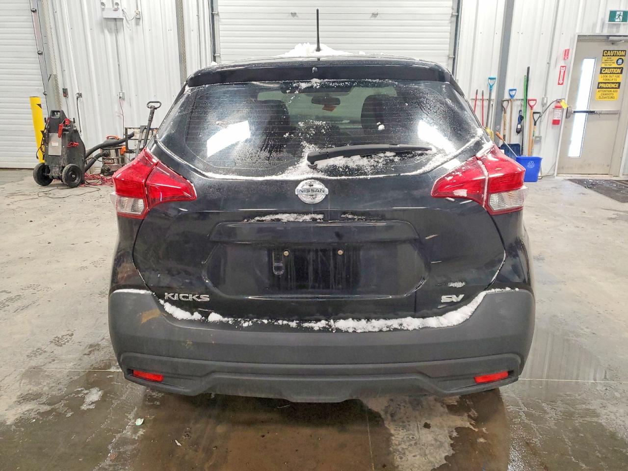 2019 NISSAN KICKS S photo 6