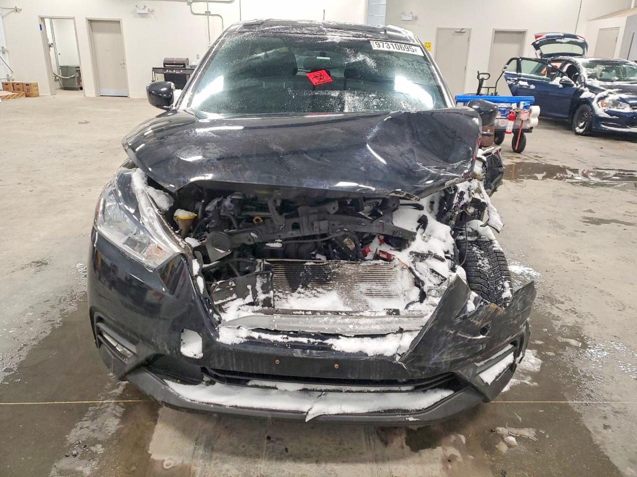 2019 NISSAN KICKS S photo 5
