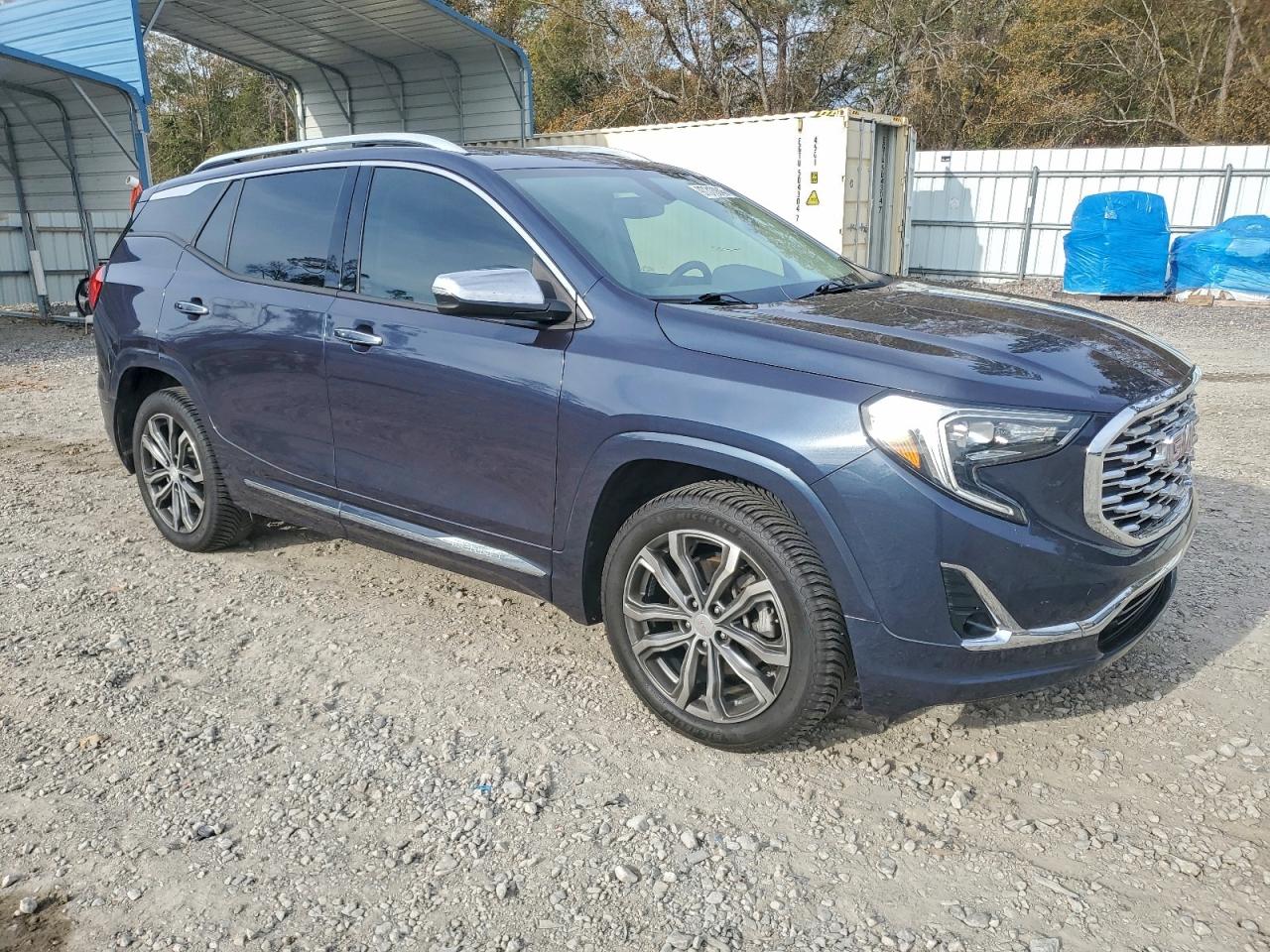 2019 GMC TERRAIN DENALI photo 4