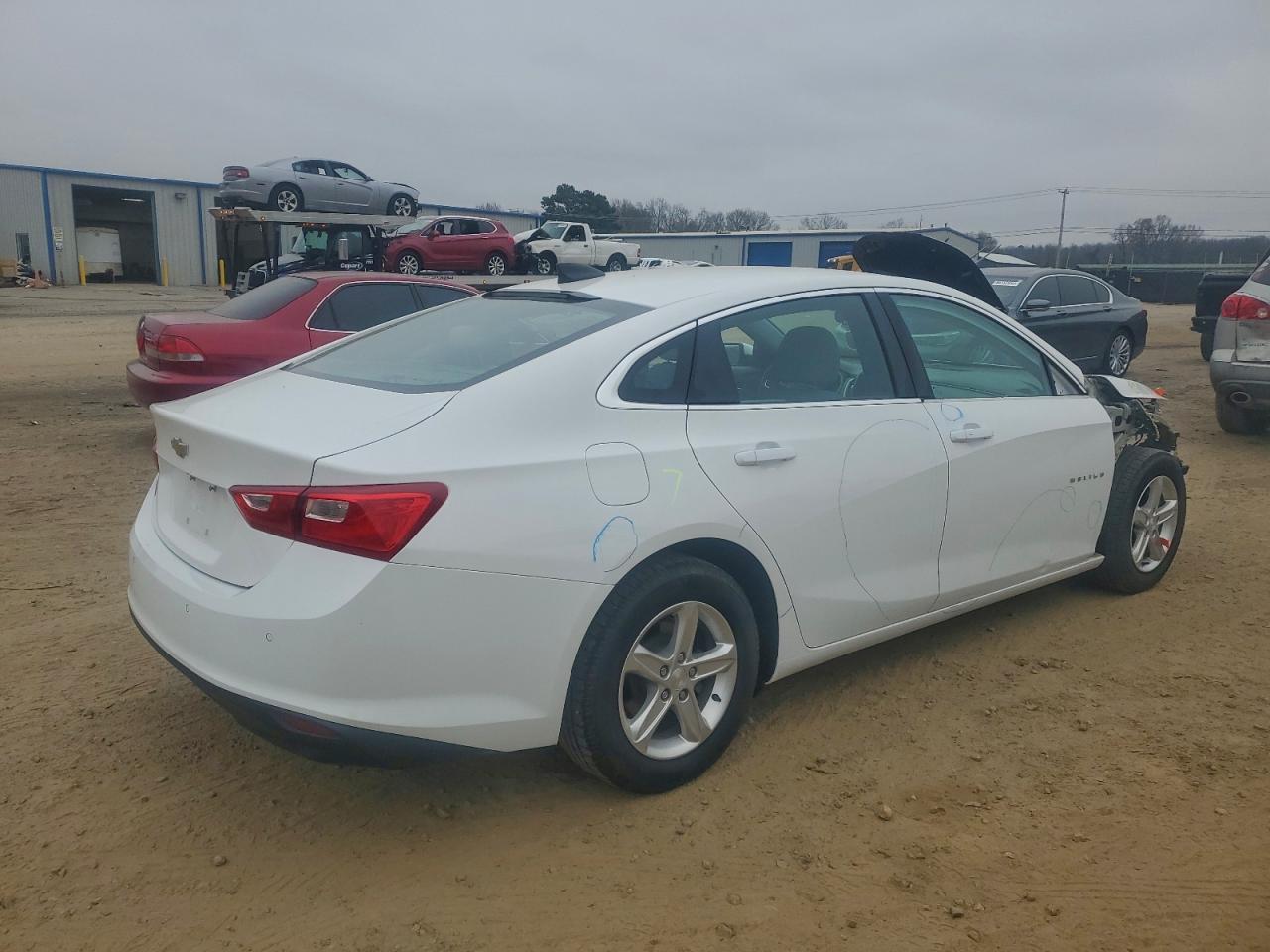 2020 CHEVROLET MALIBU LS photo 5
