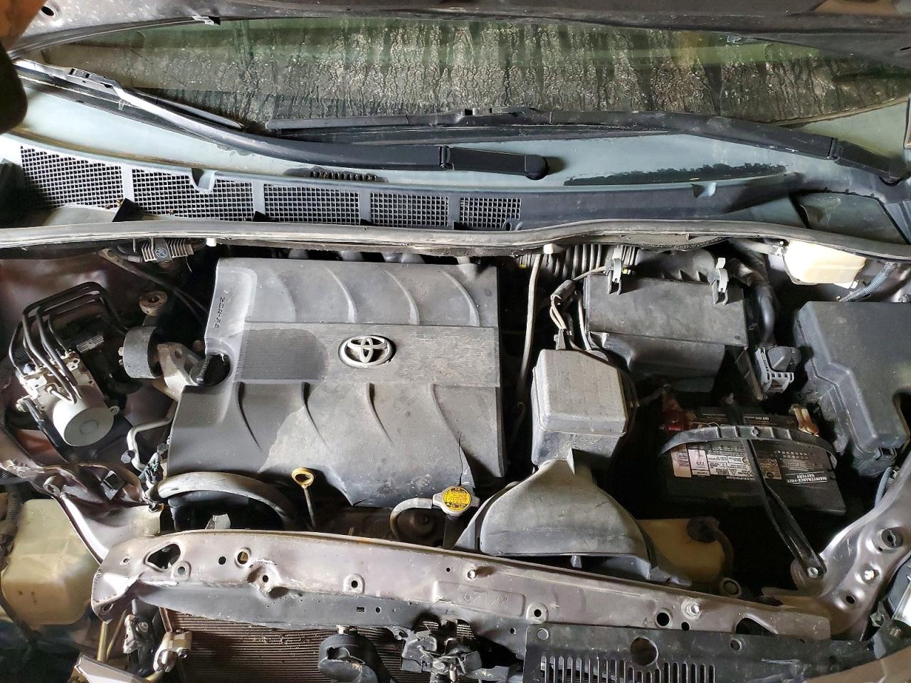 2015 TOYOTA SIENNA XLE photo 12