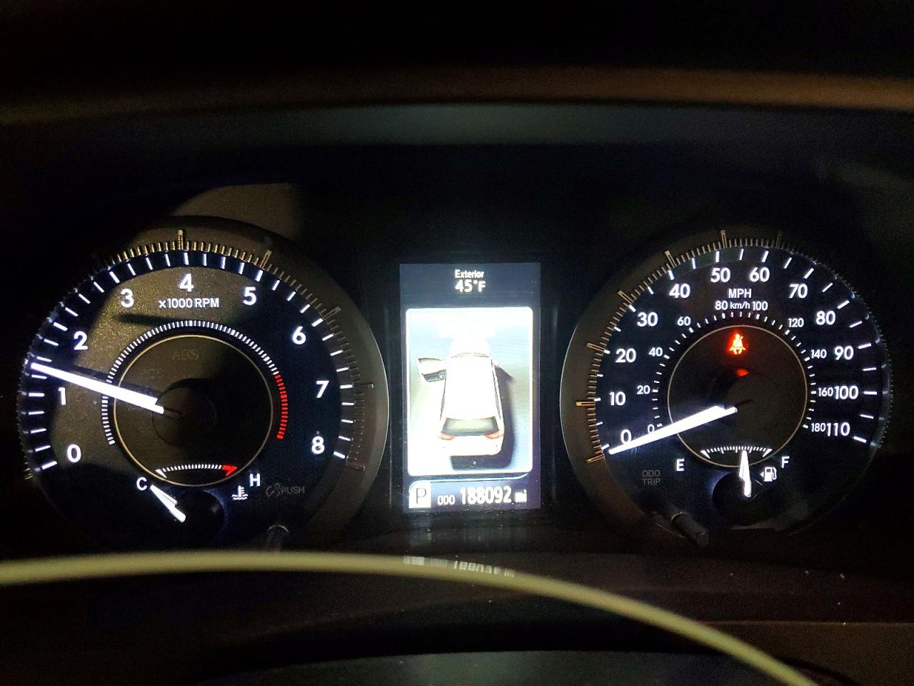 2015 TOYOTA SIENNA XLE photo 9